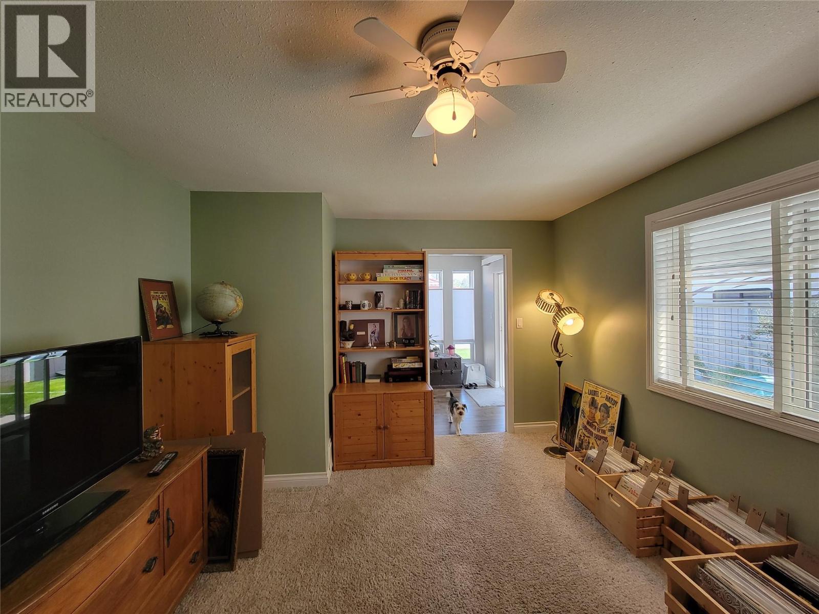 707 12th Avenue, Keremeos, British Columbia  V0X 1N3 - Photo 32 - 10399663