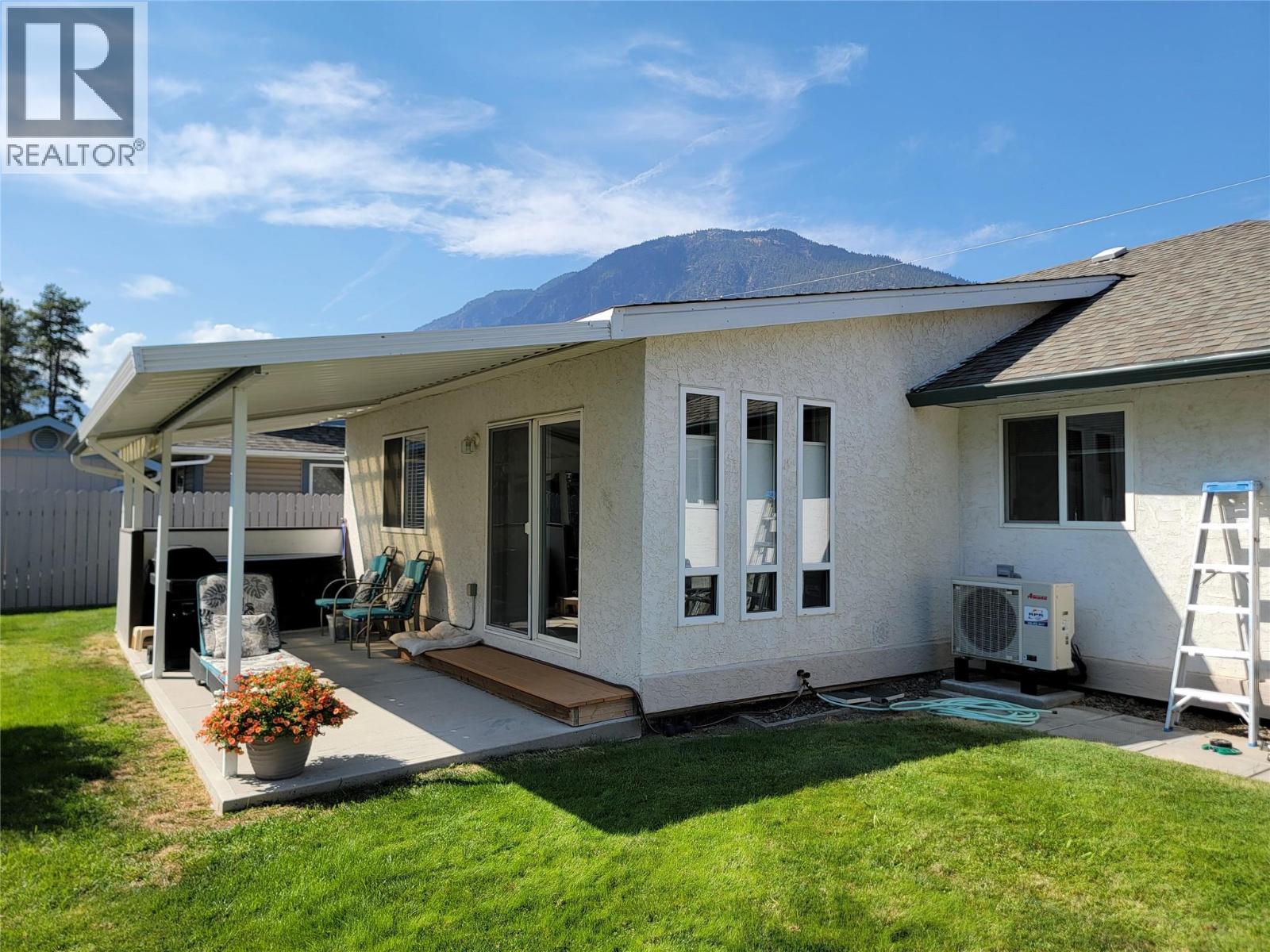 707 12th Avenue, Keremeos, British Columbia  V0X 1N3 - Photo 4 - 10399663