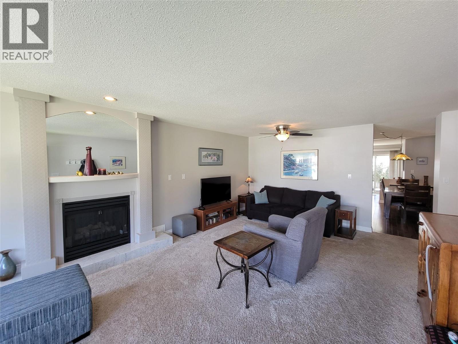 707 12th Avenue, Keremeos, British Columbia  V0X 1N3 - Photo 8 - 10399663