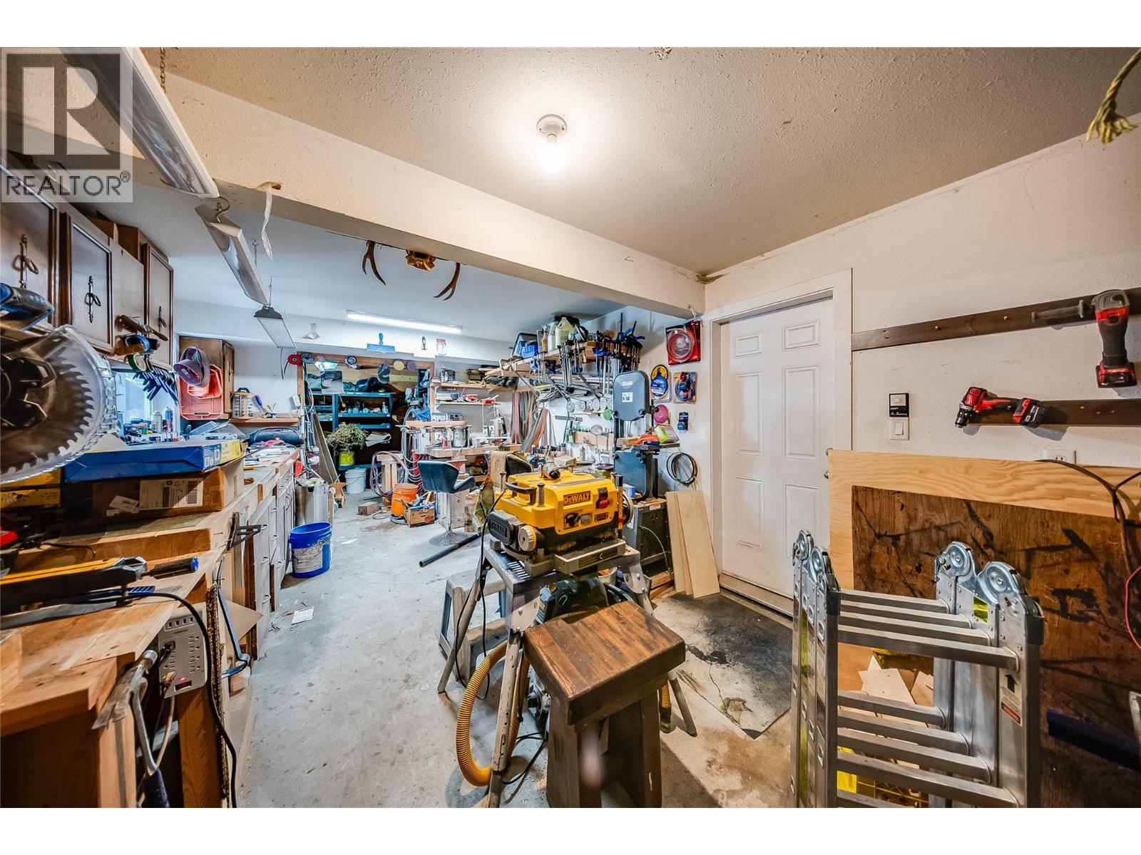 644 8th Street, Castlegar, British Columbia  V1N 4X1 - Photo 23 - 10399219