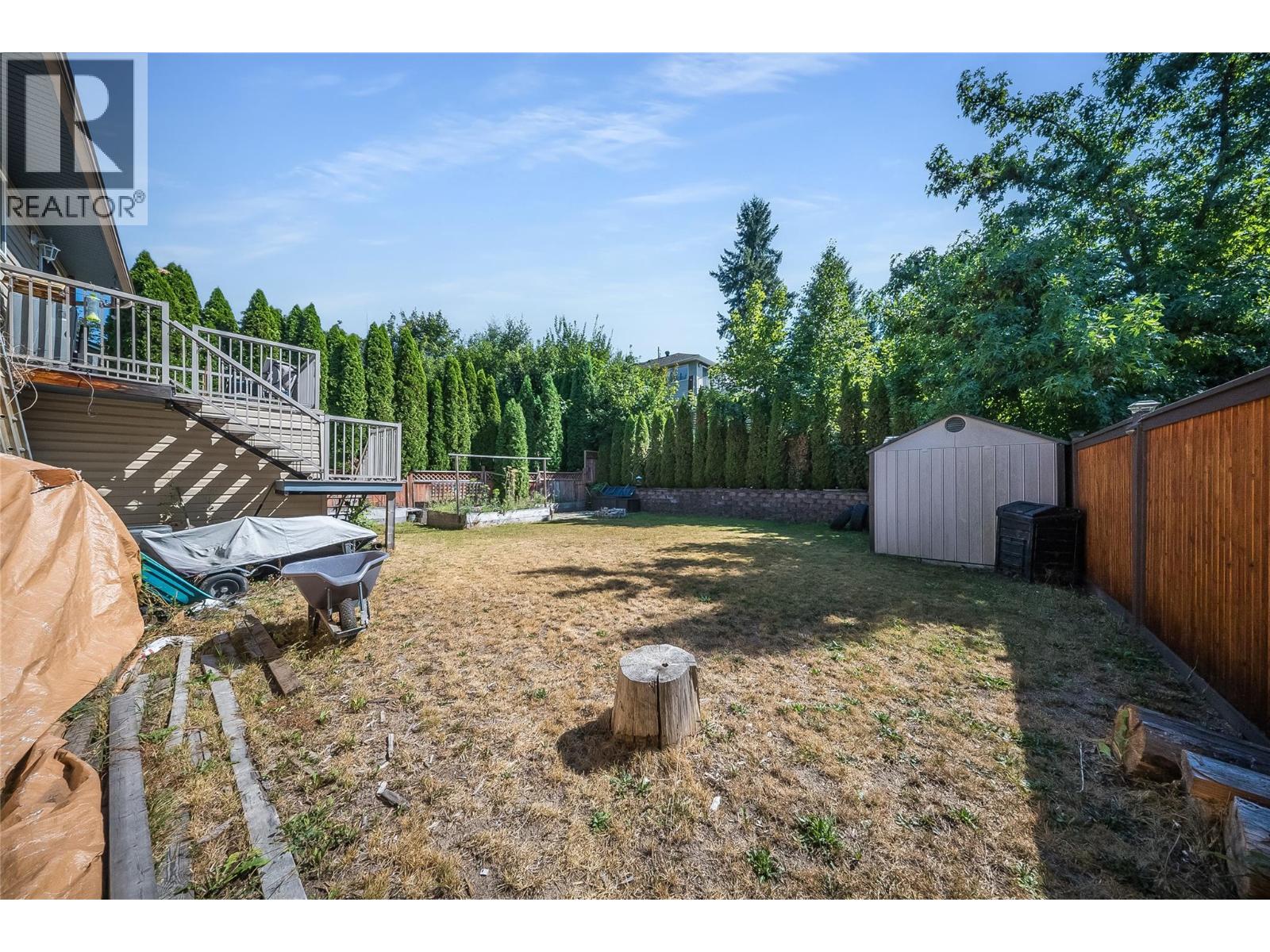 644 8th Street, Castlegar, British Columbia  V1N 4X1 - Photo 33 - 10399219