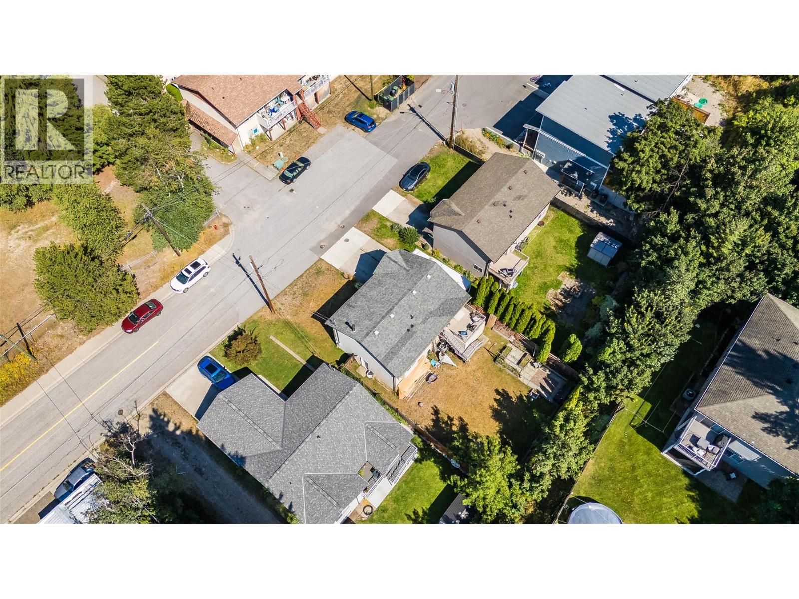 644 8th Street, Castlegar, British Columbia  V1N 4X1 - Photo 50 - 10399219