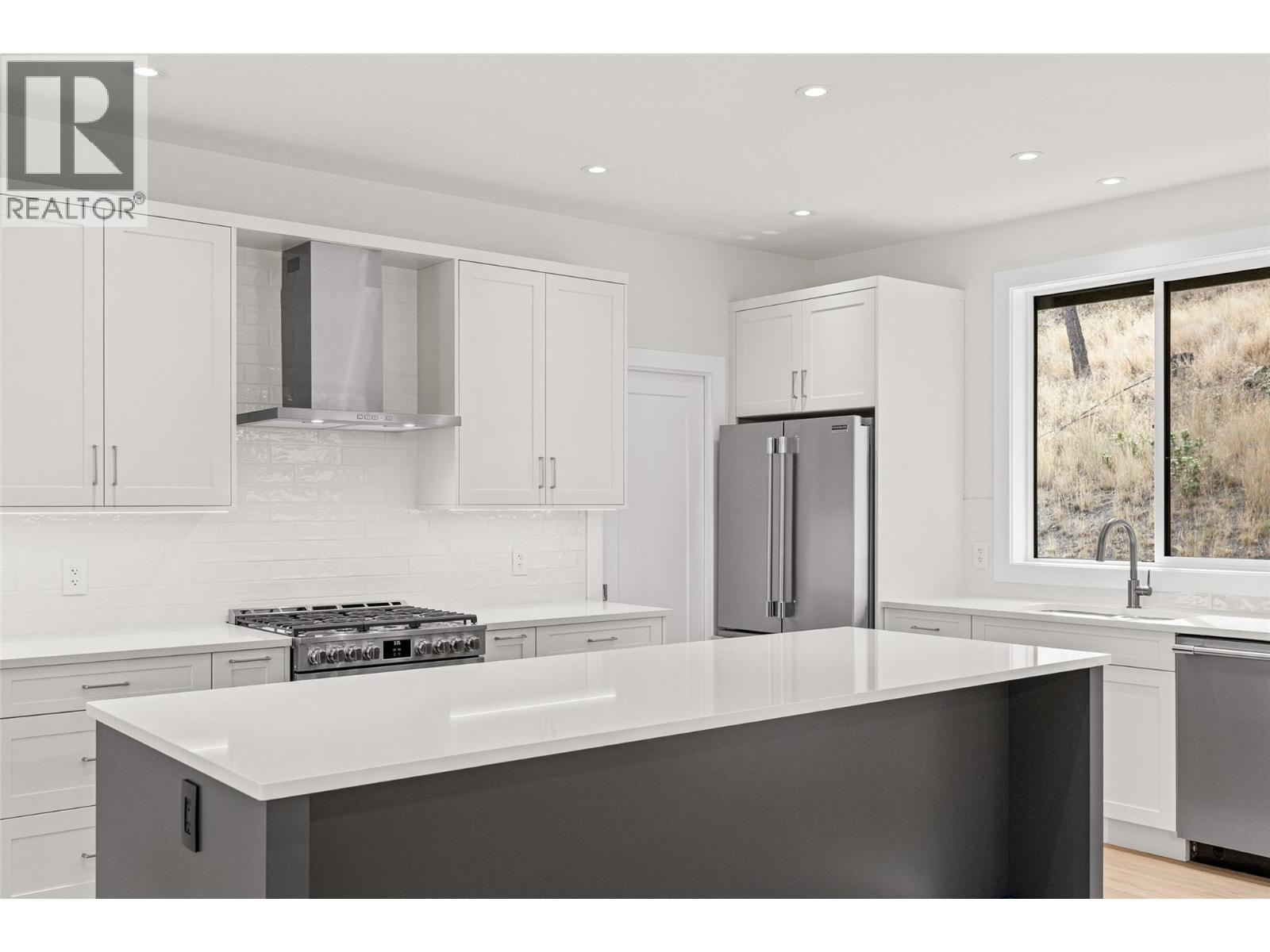 1448 Whistling Pine Place, Kelowna, British Columbia  V1V 1H1 - Photo 15 - 10398430
