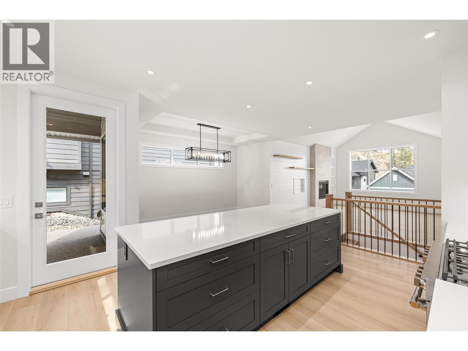 1448 Whistling Pine Place, Kelowna, British Columbia  V1V 1H1 - Photo 19 - 10398430