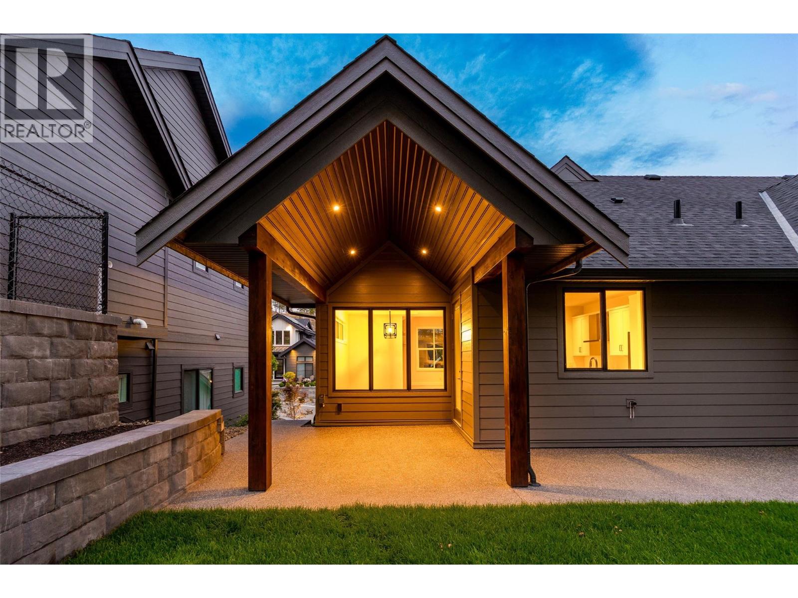 1448 Whistling Pine Place, Kelowna, British Columbia  V1V 1H1 - Photo 57 - 10398430