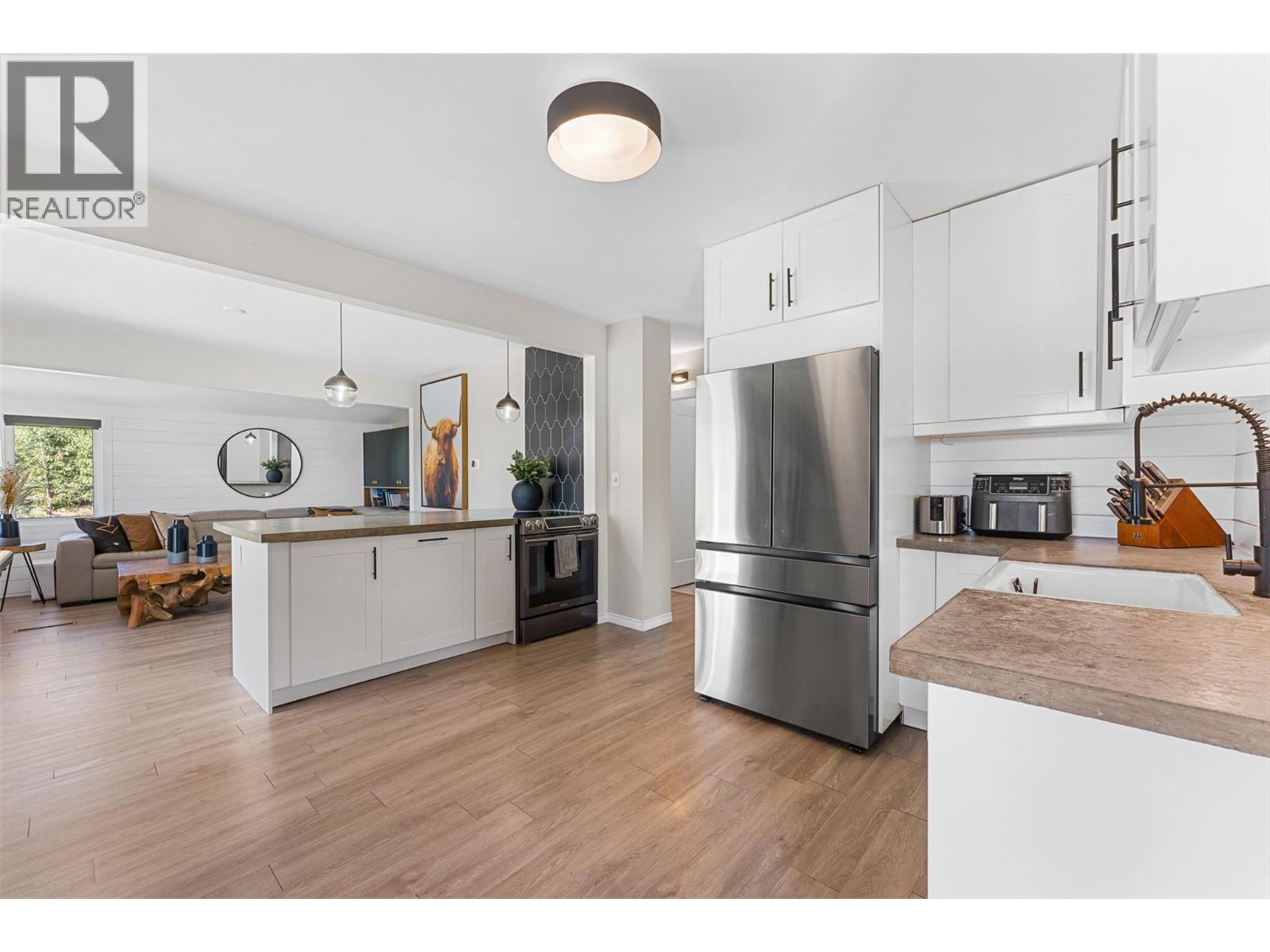 1456 Latta Road, Kelowna, British Columbia  V1P 1B4 - Photo 21 - 10399386