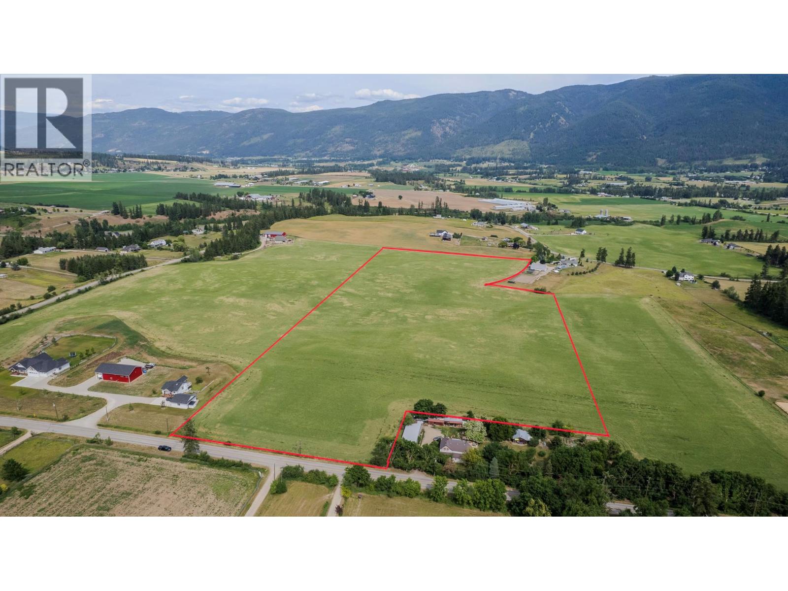 0000 Highland Park Road, Spallumcheen, British Columbia  V0E 1B4 - Photo 1 - 10399658