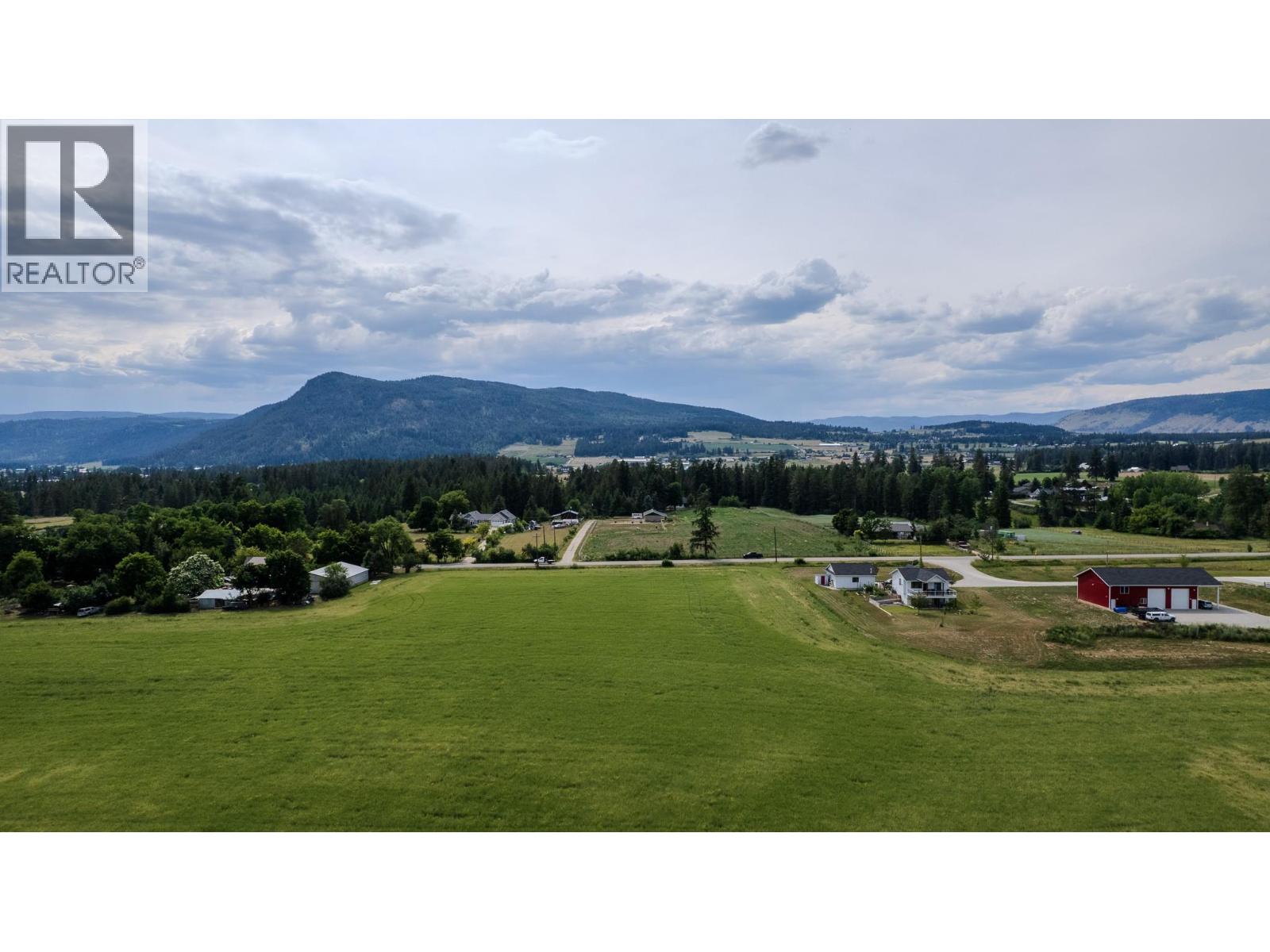 0000 Highland Park Road, Spallumcheen, British Columbia  V0E 1B4 - Photo 18 - 10399658