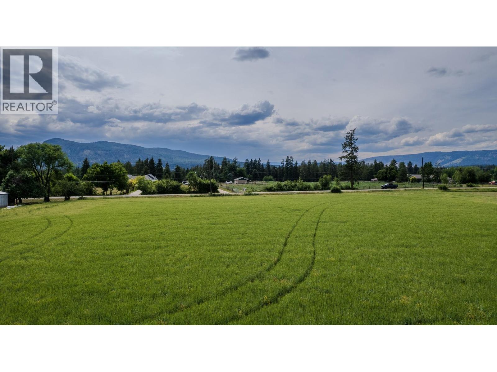 0000 Highland Park Road, Spallumcheen, British Columbia  V0E 1B4 - Photo 21 - 10399658