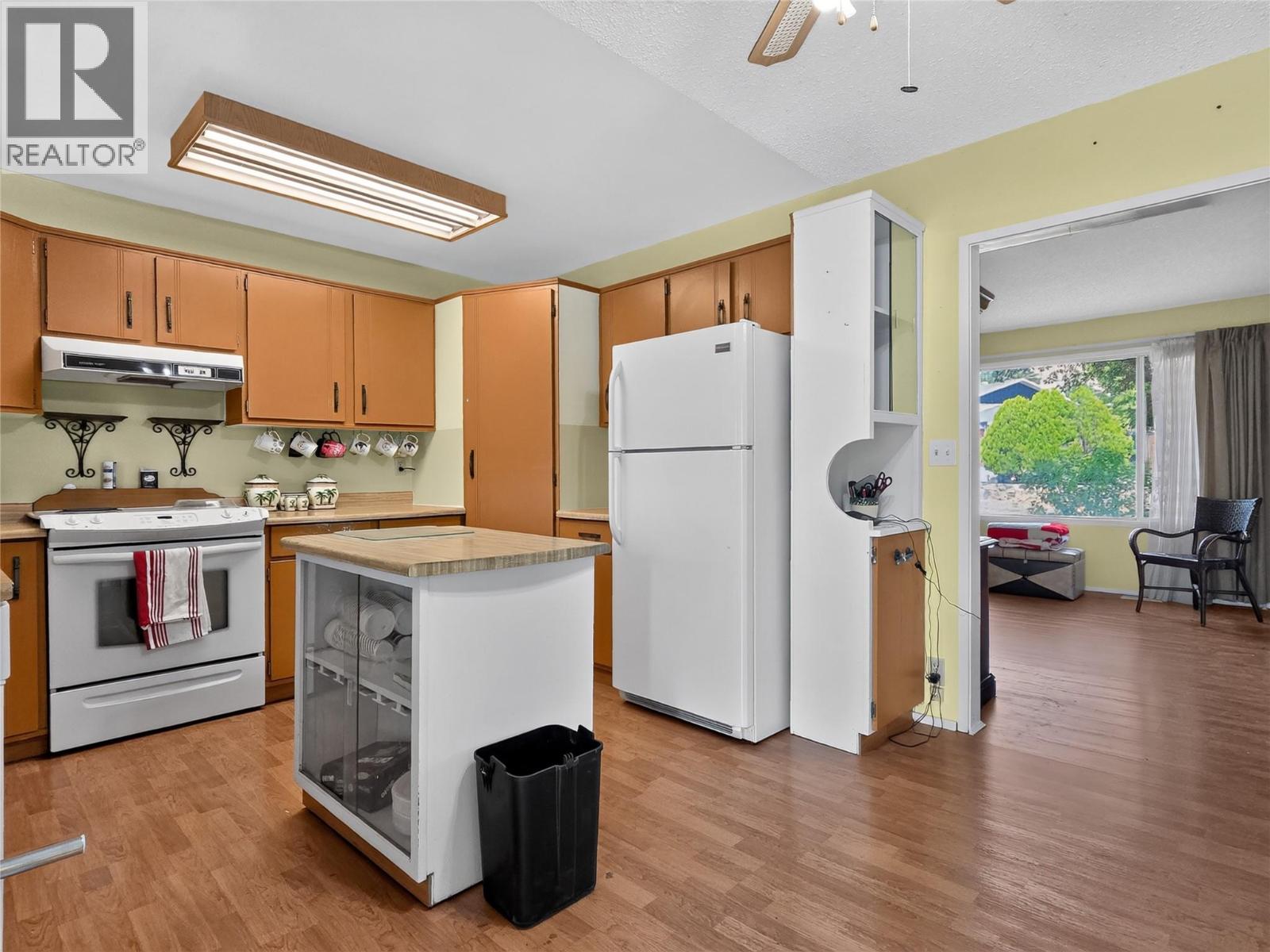 1516 Cumming Boulevard, Cache Creek, British Columbia  V0K 1H0 - Photo 10 - 10399615