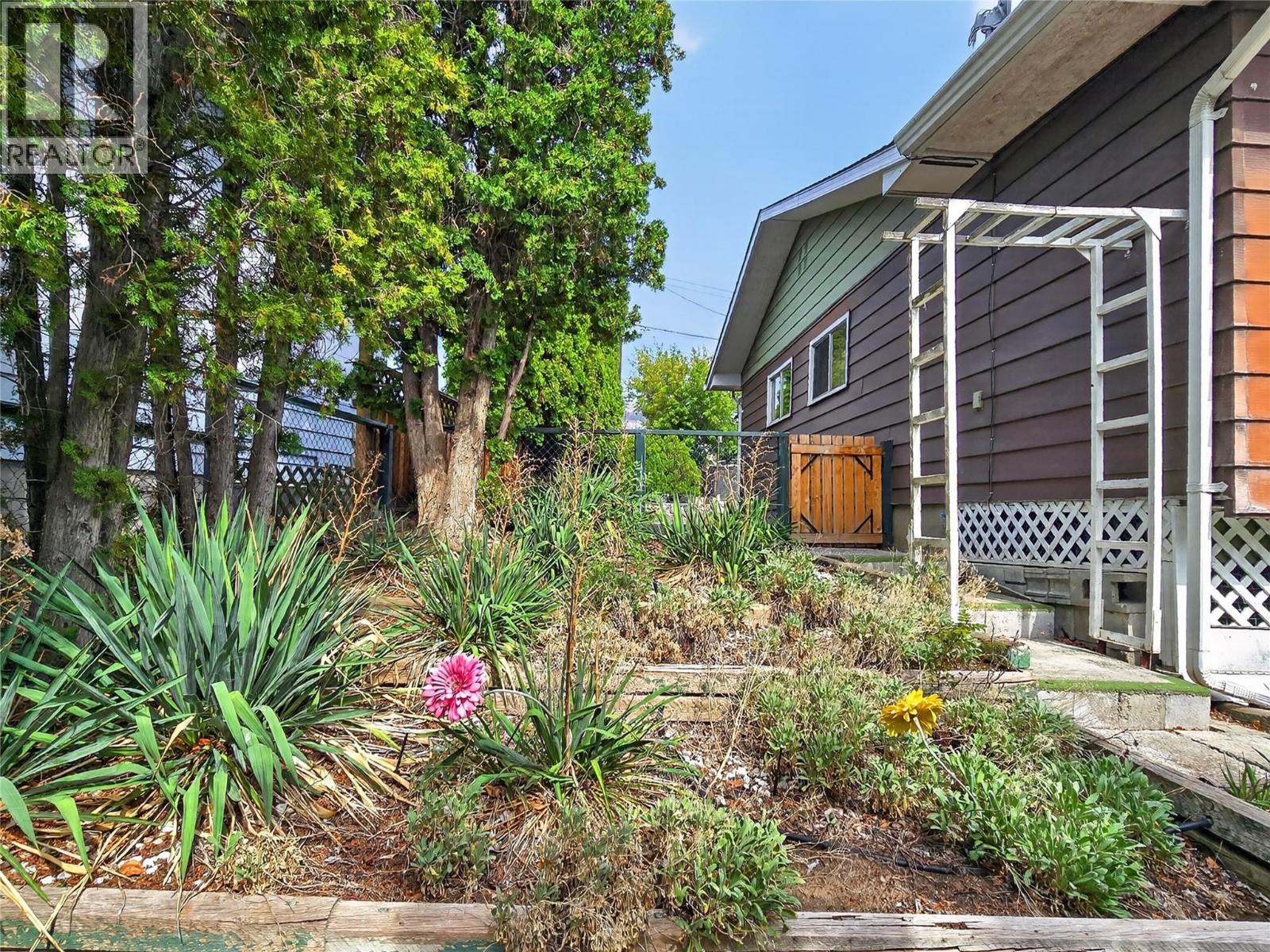 1516 Cumming Boulevard, Cache Creek, British Columbia  V0K 1H0 - Photo 35 - 10399615