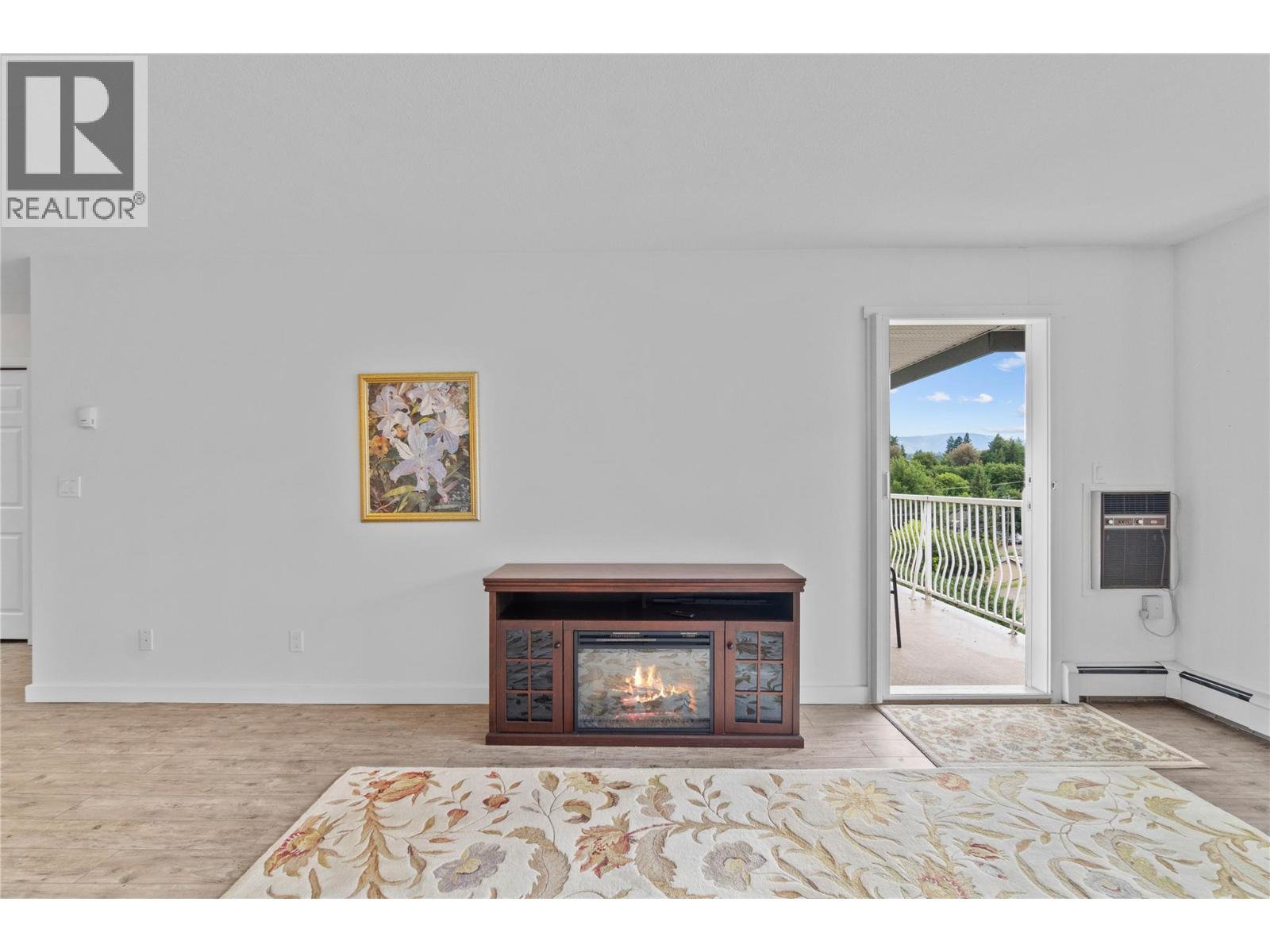 250 5 Street Se Unit# 313, Salmon Arm, British Columbia  V1E 1J8 - Photo 10 - 10399487