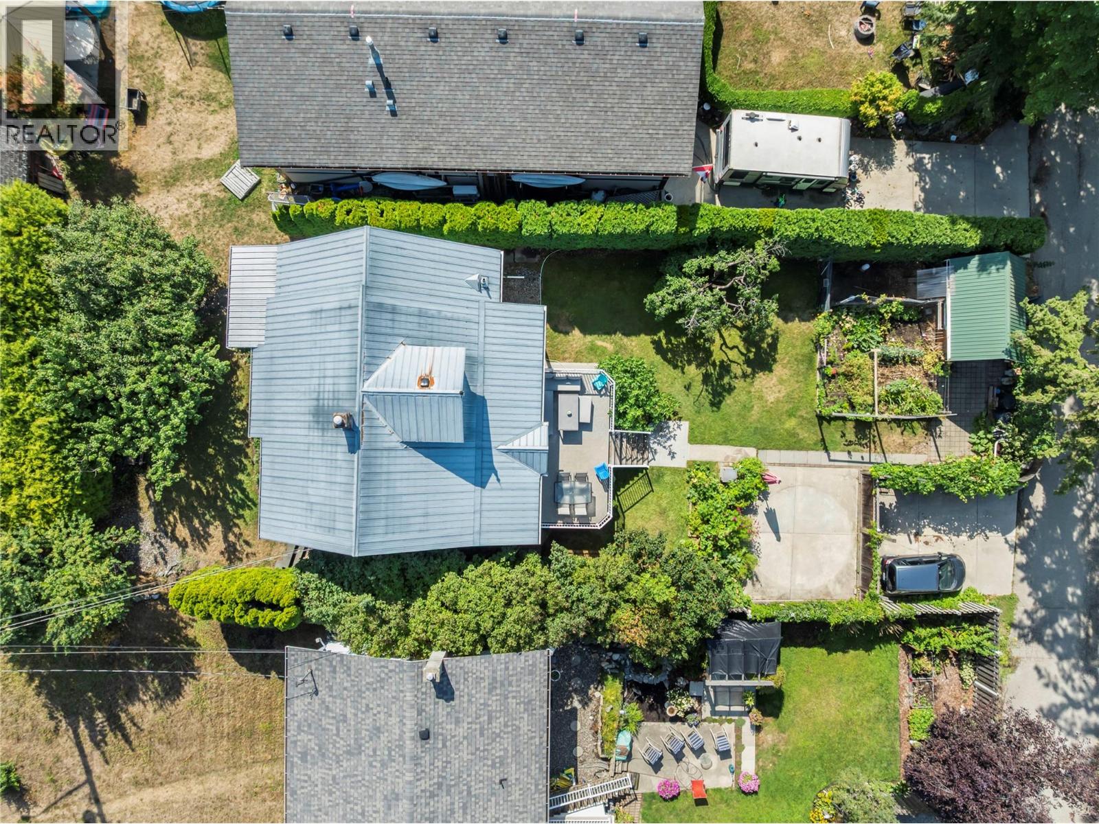 591 6 Street Se, Salmon Arm, British Columbia  V1E 4E5 - Photo 43 - 10399226