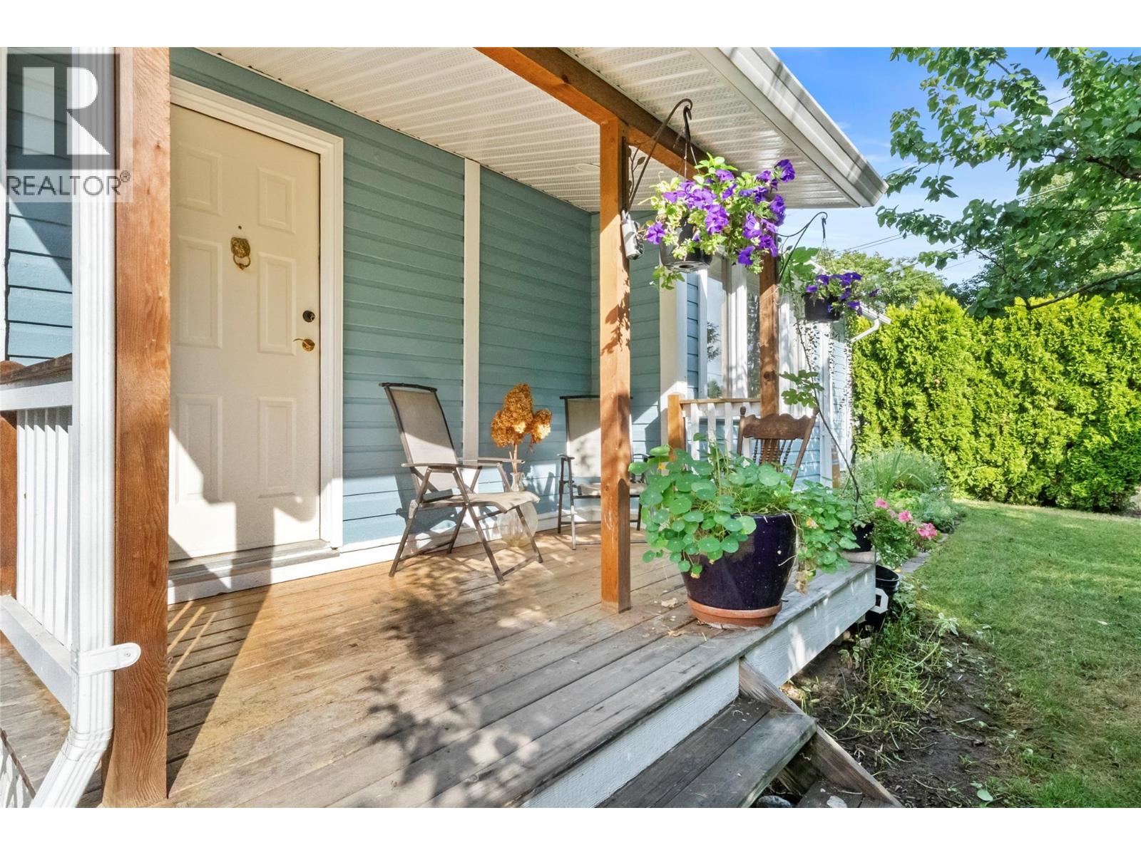 591 6 Street Se, Salmon Arm, British Columbia  V1E 4E5 - Photo 5 - 10399226