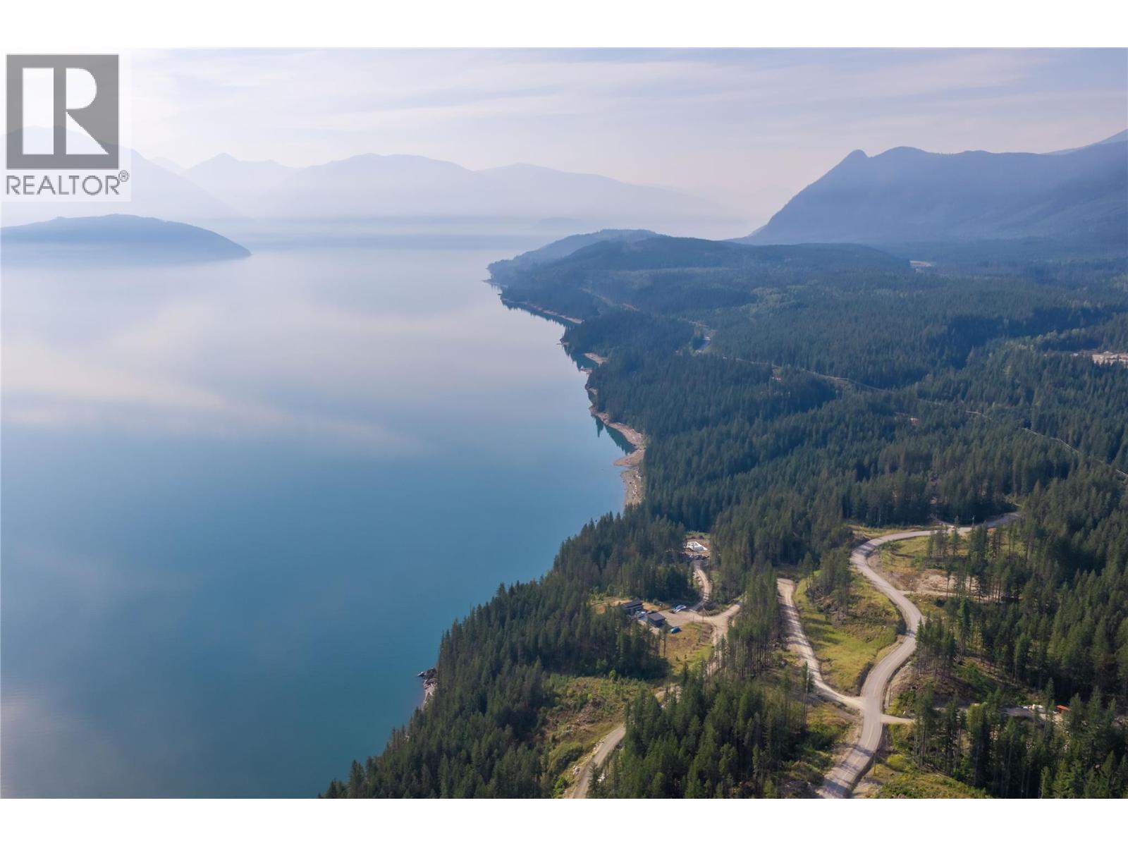 8044 23 South Highway, Revelstoke, British Columbia  V0E 2S0 - Photo 19 - 10399668
