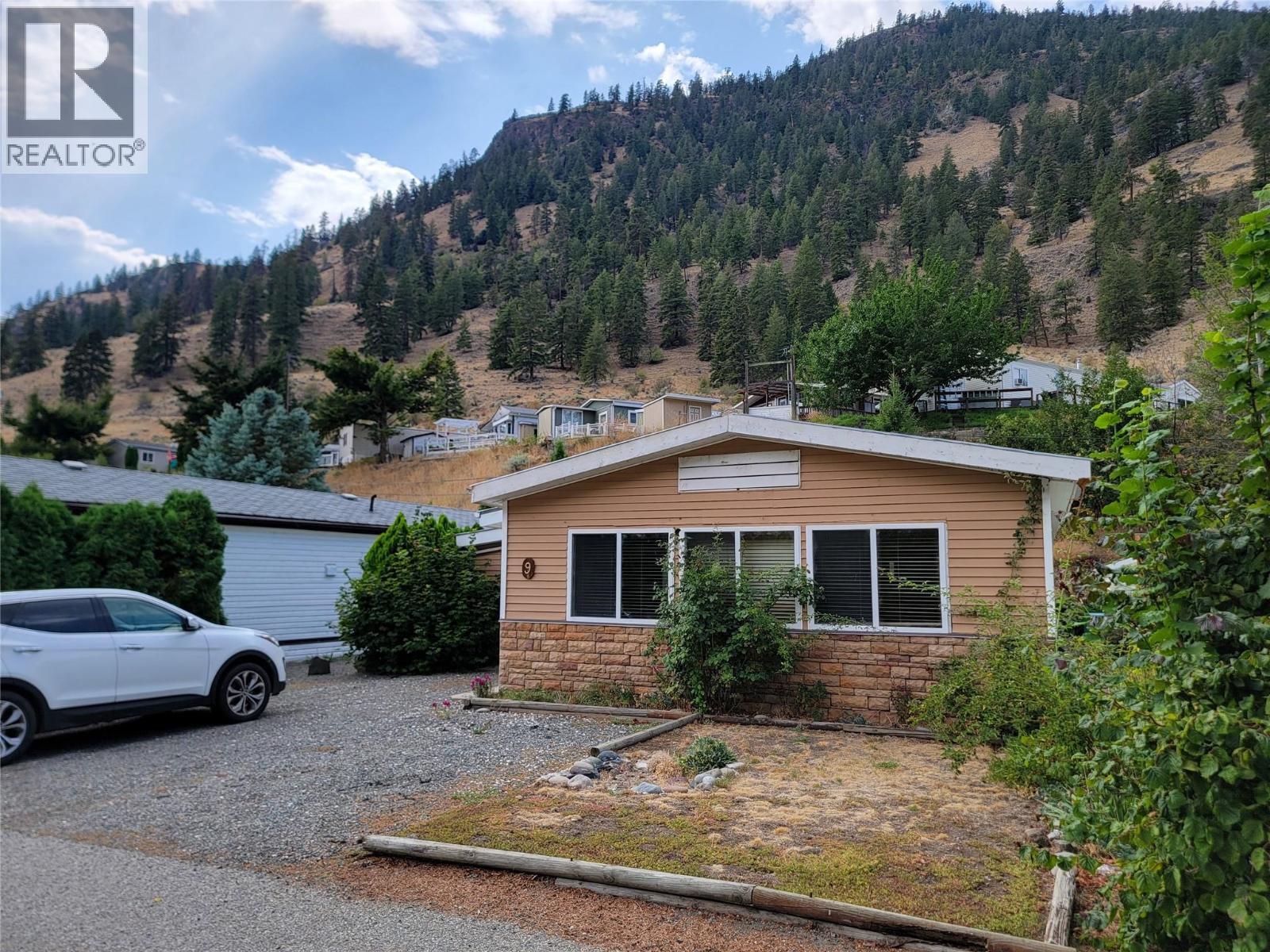 1292 Highway 3a Unit# 9, Keremeos, British Columbia  V0X 1N4 - Photo 3 - 10399672