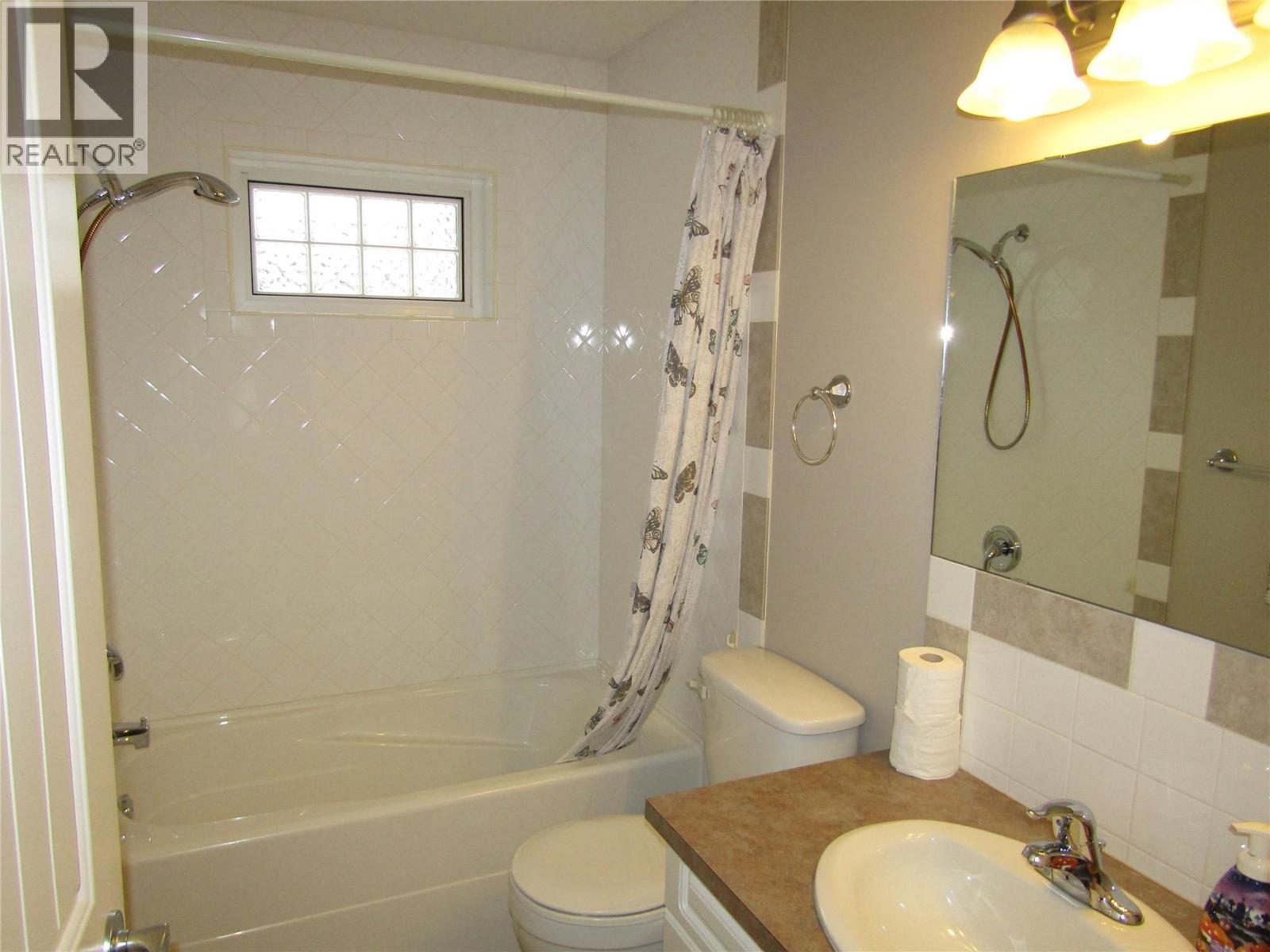 707 76th Avenue Unit# #5, Grand Forks, British Columbia  V0H 1H0 - Photo 18 - 10399489