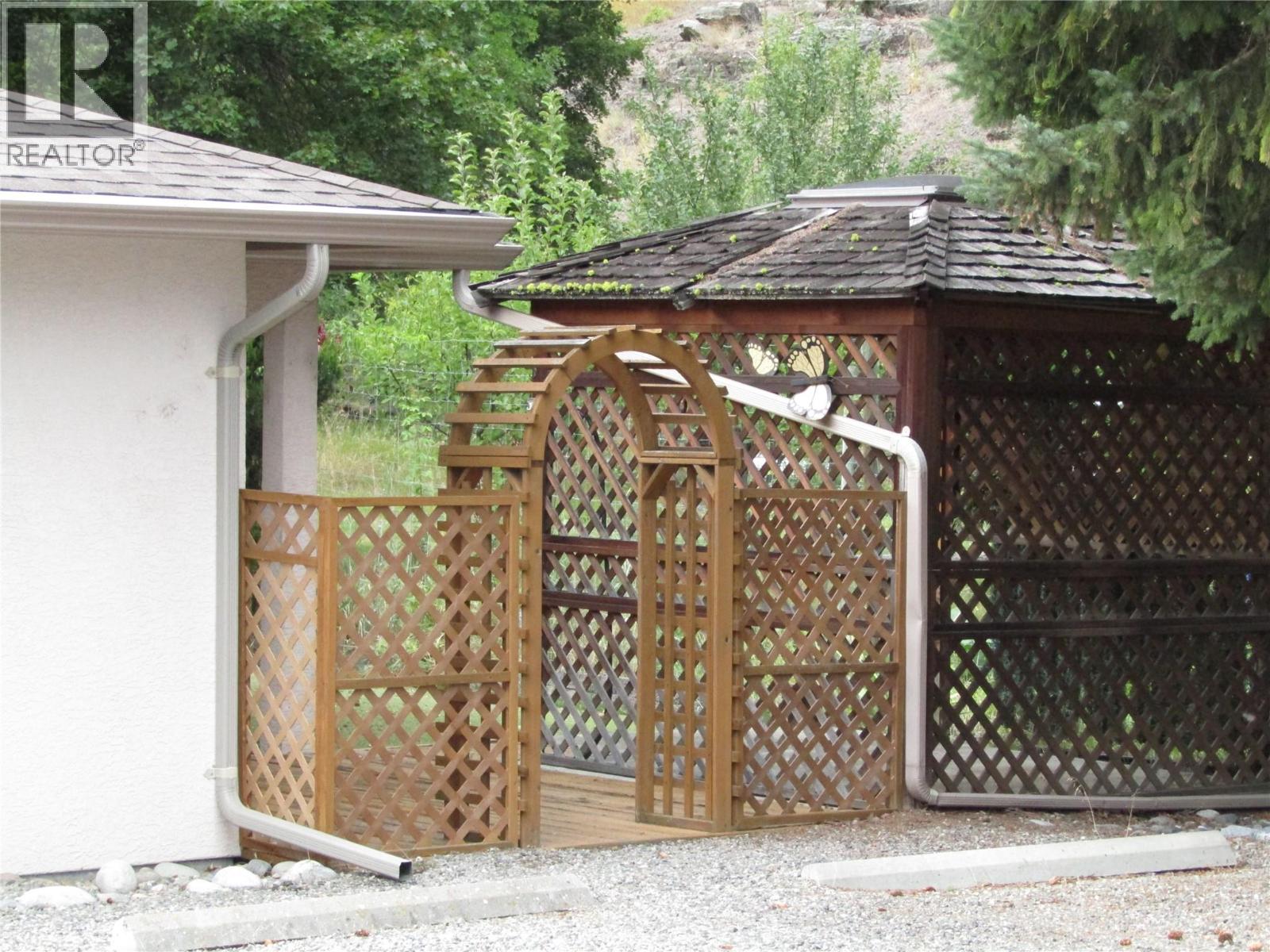 707 76th Avenue Unit# #5, Grand Forks, British Columbia  V0H 1H0 - Photo 28 - 10399489