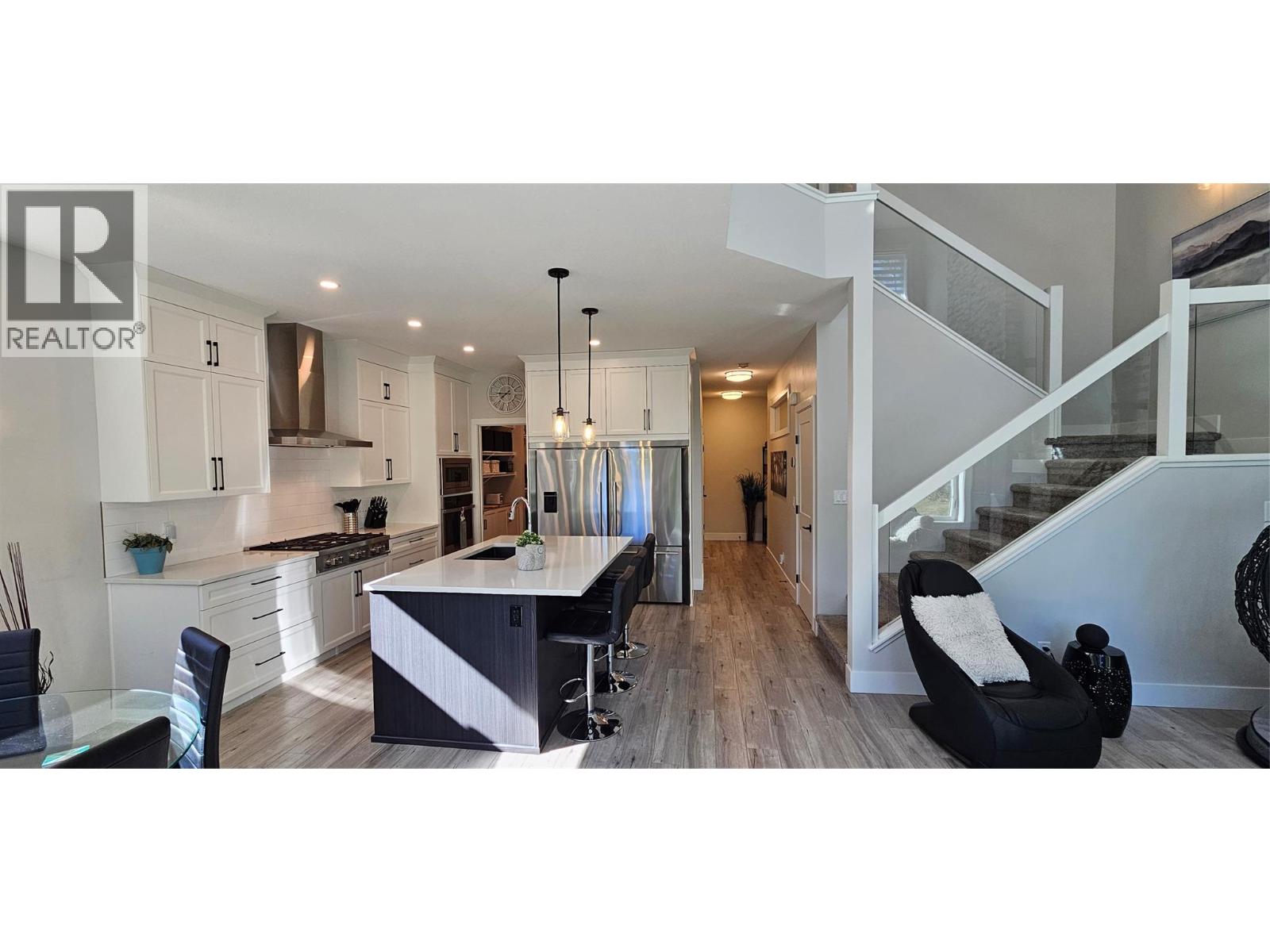 2265 Black Hawk Drive, Sparwood, British Columbia  V0B 2G2 - Photo 10 - 10399243