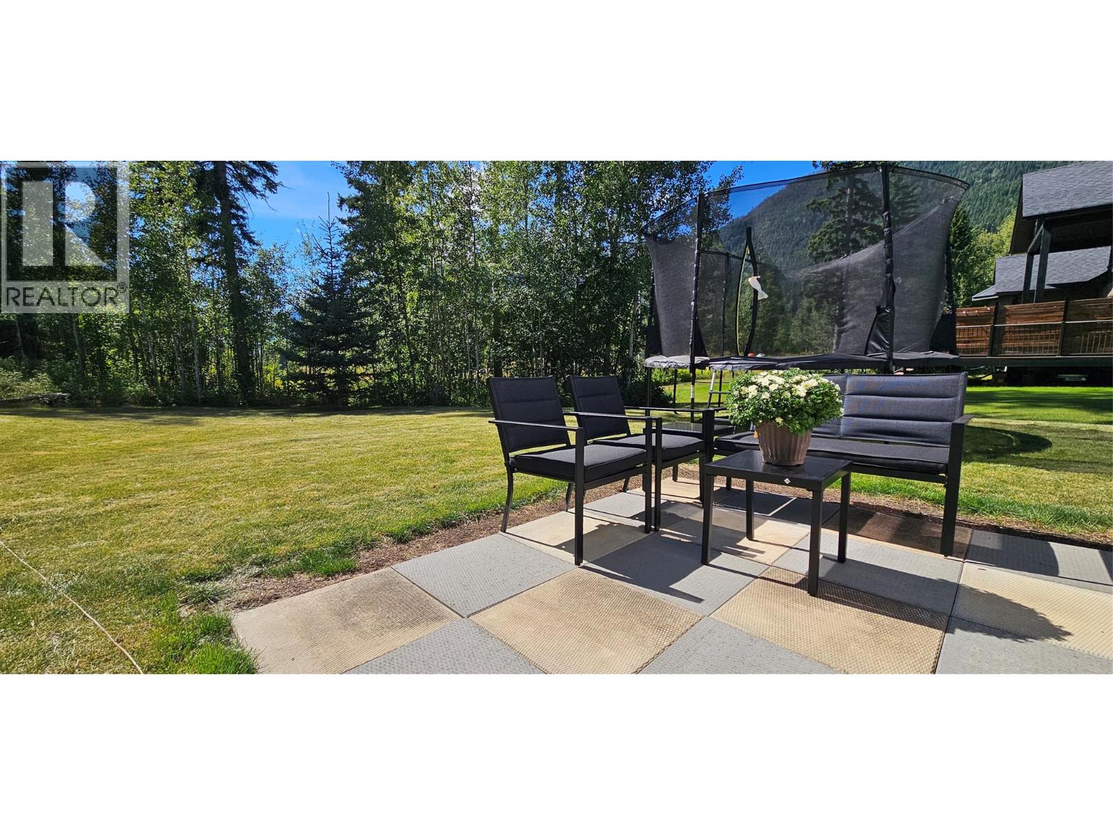 2265 Black Hawk Drive, Sparwood, British Columbia  V0B 2G2 - Photo 45 - 10399243