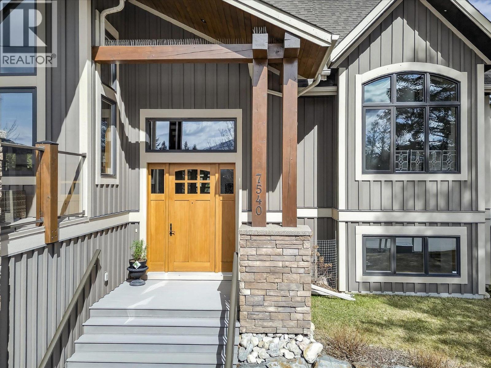 7540 Springs Terrace, Radium Hot Springs, British Columbia  V0A 1M0 - Photo 17 - 10399450