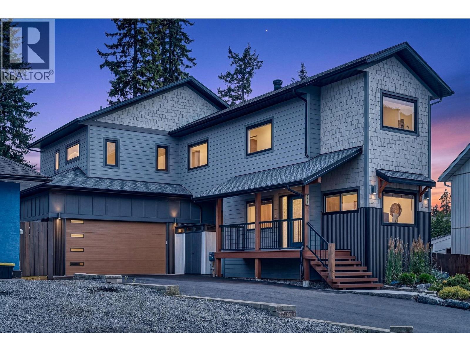 1305 Briarwood Place, Sparwood, British Columbia  V0B 2G2 - Photo 1 - 10398739