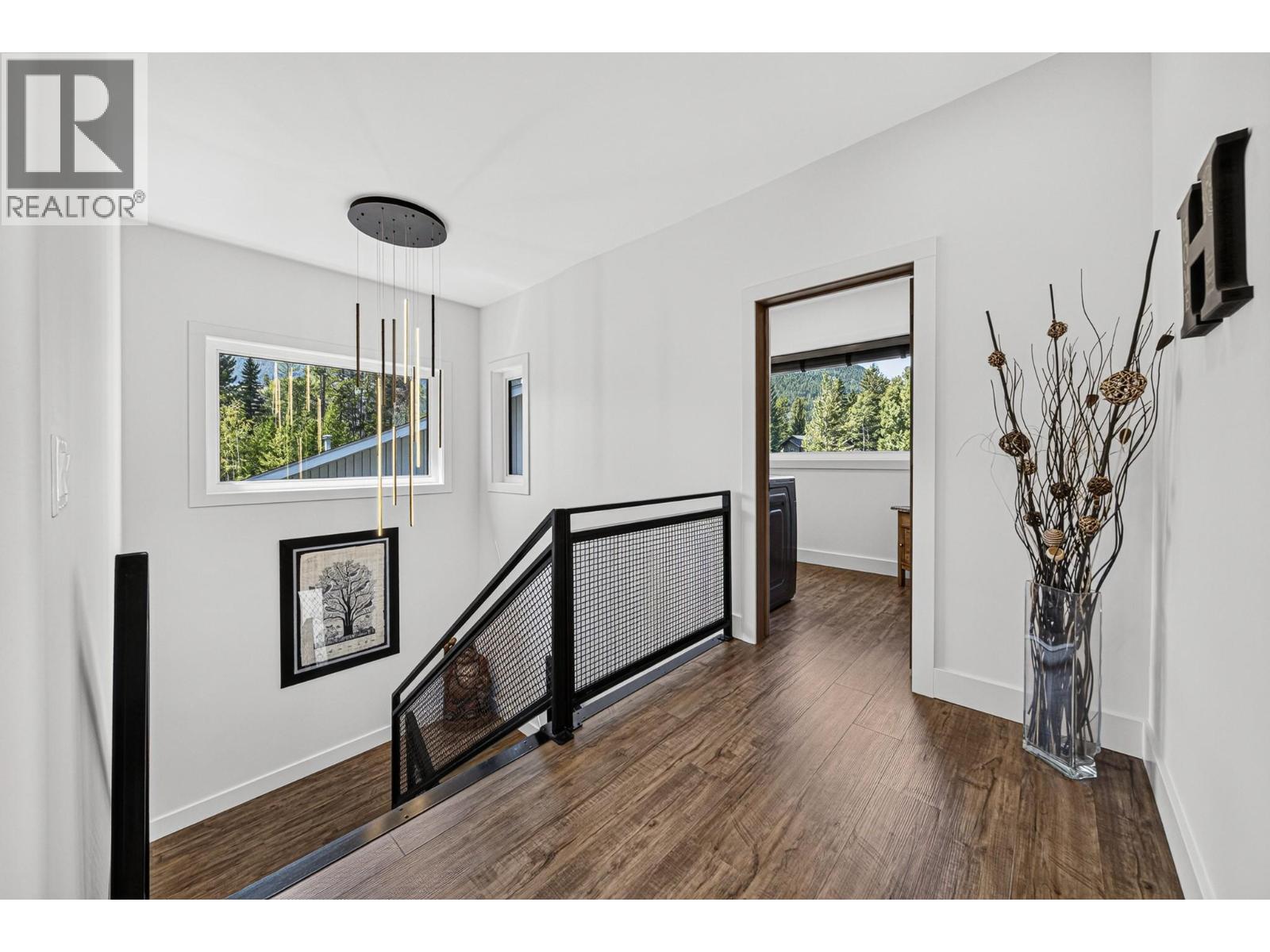 1305 Briarwood Place, Sparwood, British Columbia  V0B 2G2 - Photo 36 - 10398739