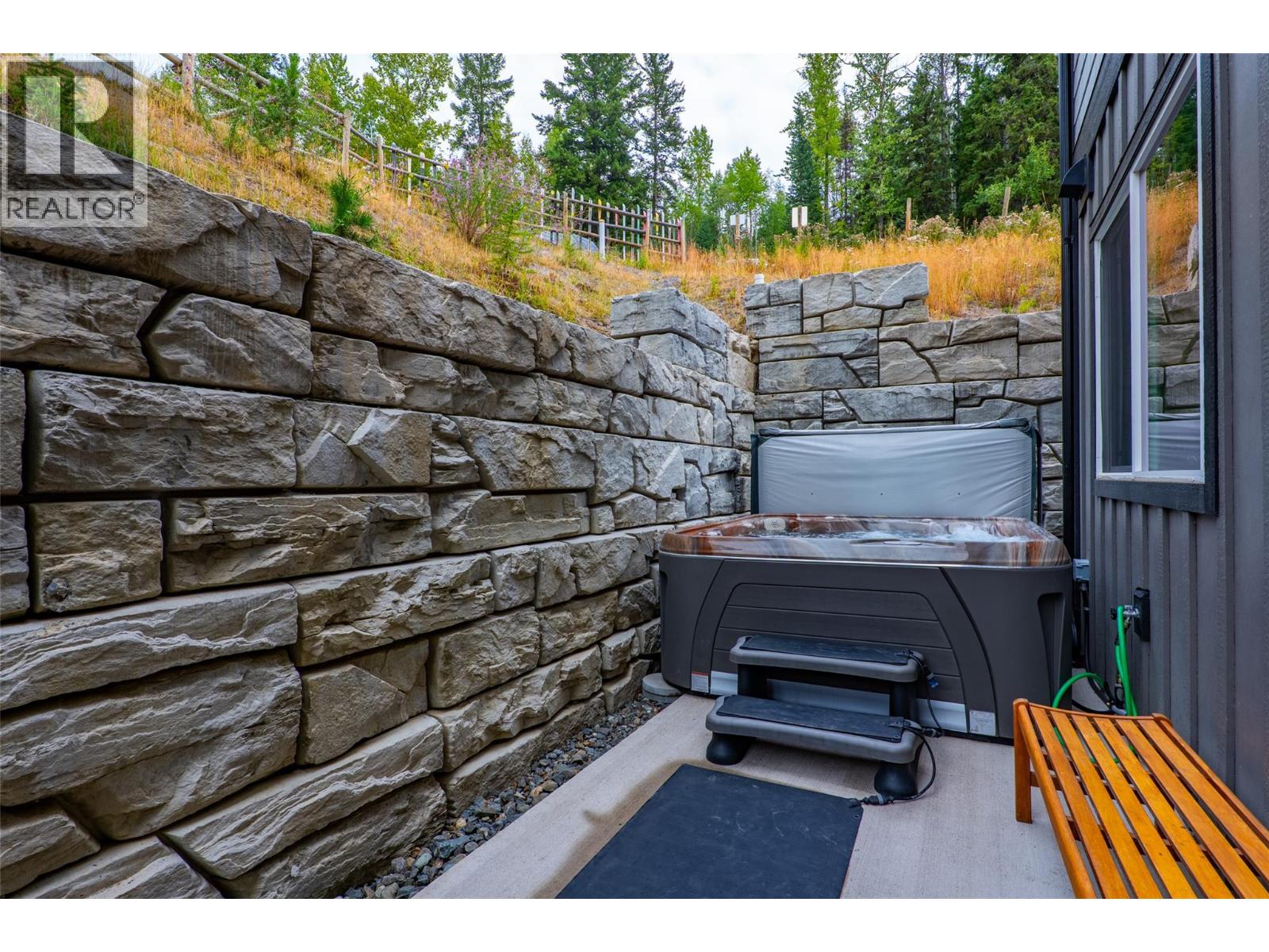 1240 Alpine Road Unit# 62, Sun Peaks, British Columbia  V0E 5N0 - Photo 18 - 10399438
