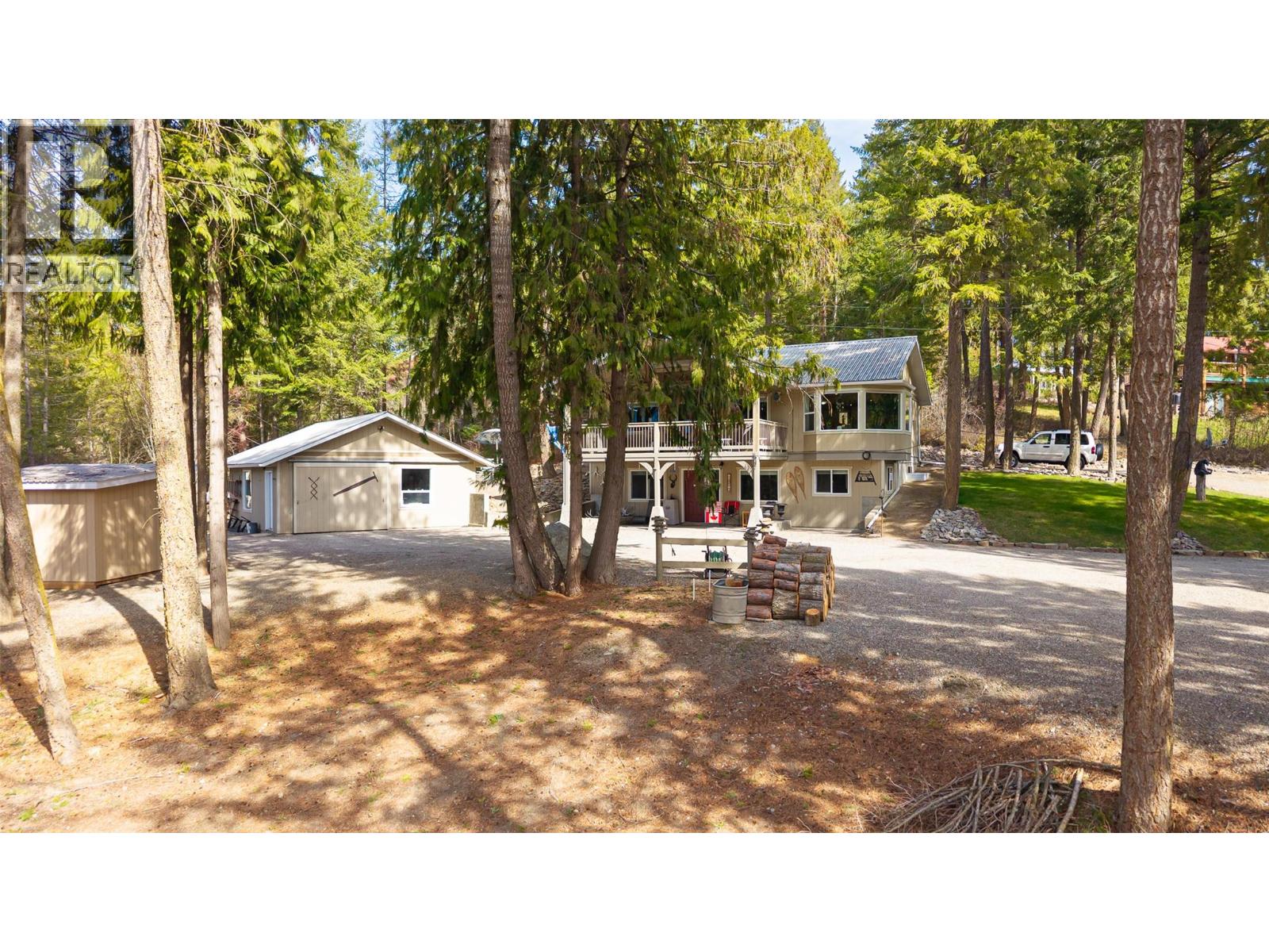 1988 Porthill Road, Creston, British Columbia  V0B 1G2 - Photo 46 - 10399678