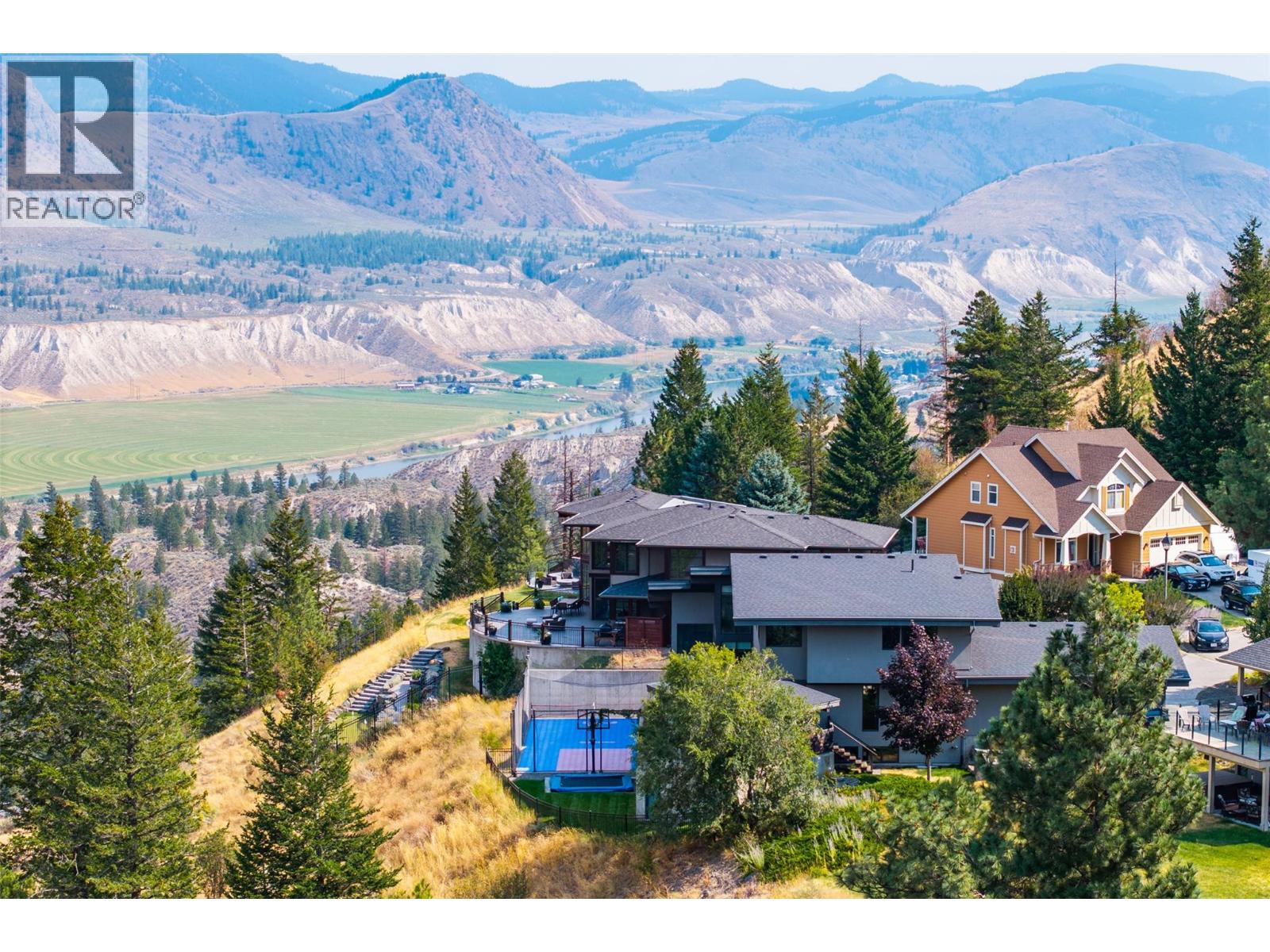 1555 Kicking Horse Way, Kamloops, British Columbia  V2E 2L8 - Photo 41 - 10399581