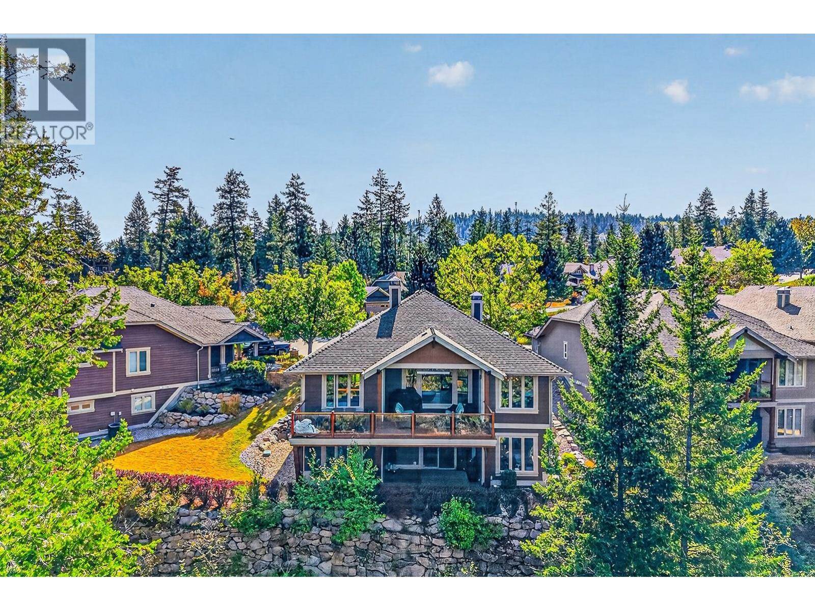 159 Dormie Park Crescent, Vernon, British Columbia  V1H 1Y7 - Photo 3 - 10399486