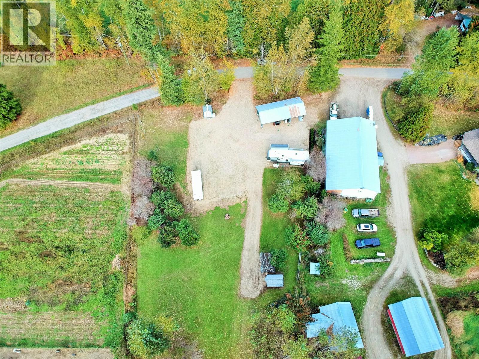 1822 Cemetery Road, Sicamous, British Columbia  V0E 2V4 - Photo 8 - 10399453