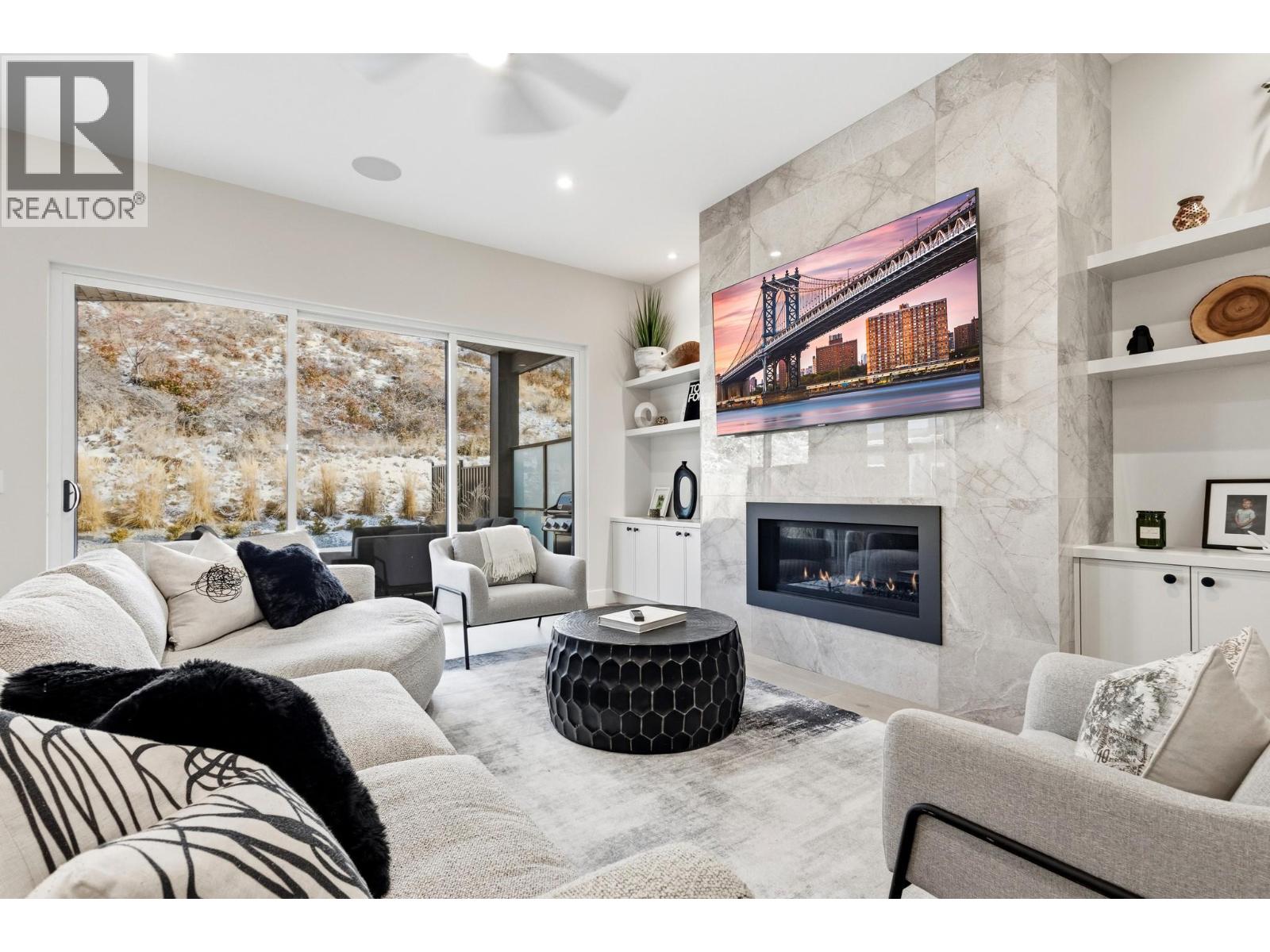 451 Vision Court, Kelowna, British Columbia  V1W 0C4 - Photo 1 - 10398654