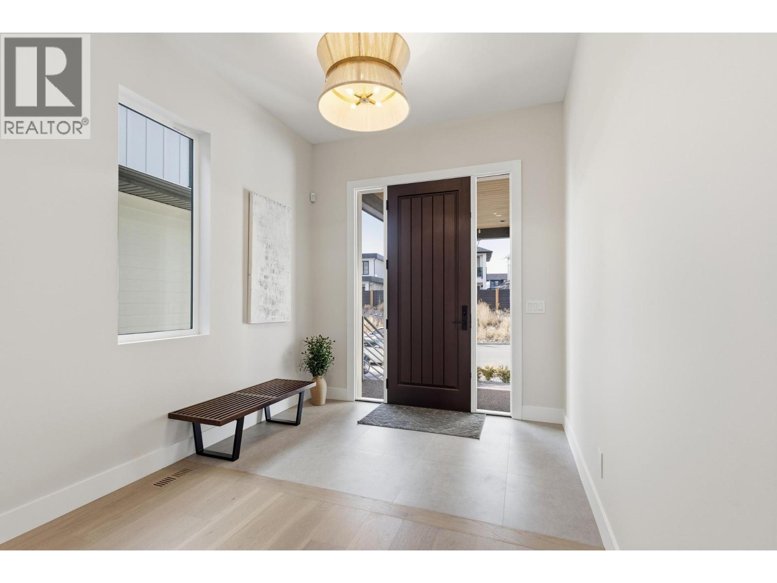 451 Vision Court, Kelowna, British Columbia  V1W 0C4 - Photo 20 - 10398654