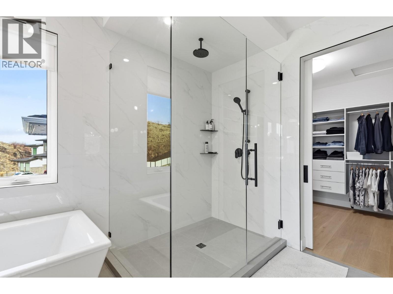 451 Vision Court, Kelowna, British Columbia  V1W 0C4 - Photo 30 - 10398654
