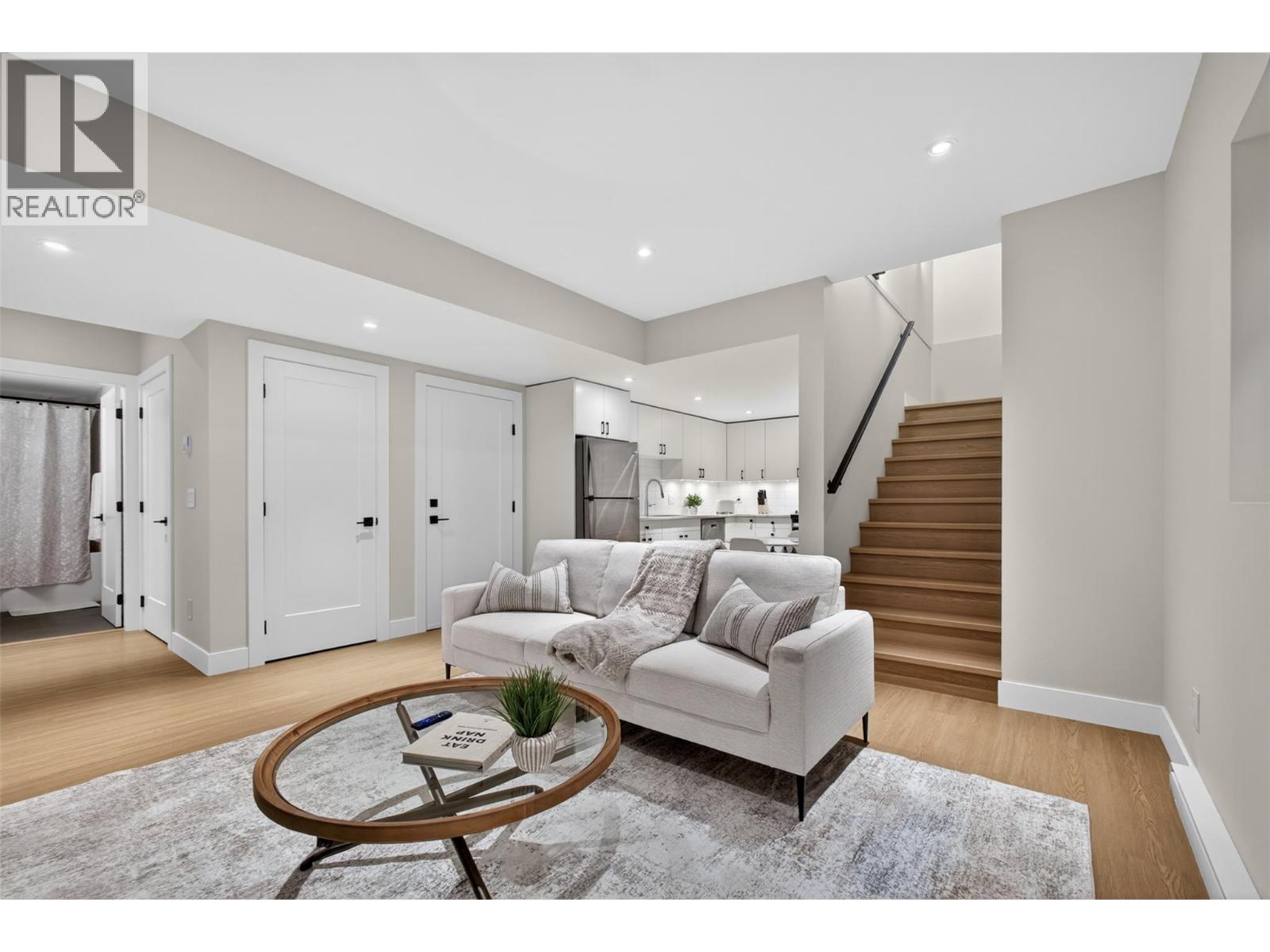451 Vision Court, Kelowna, British Columbia  V1W 0C4 - Photo 42 - 10398654
