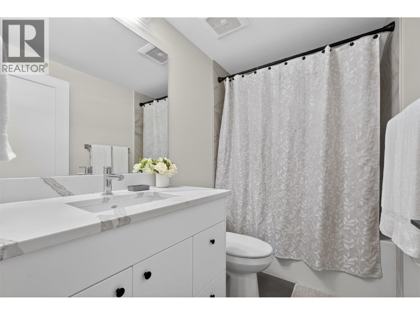 451 Vision Court, Kelowna, British Columbia  V1W 0C4 - Photo 49 - 10398654