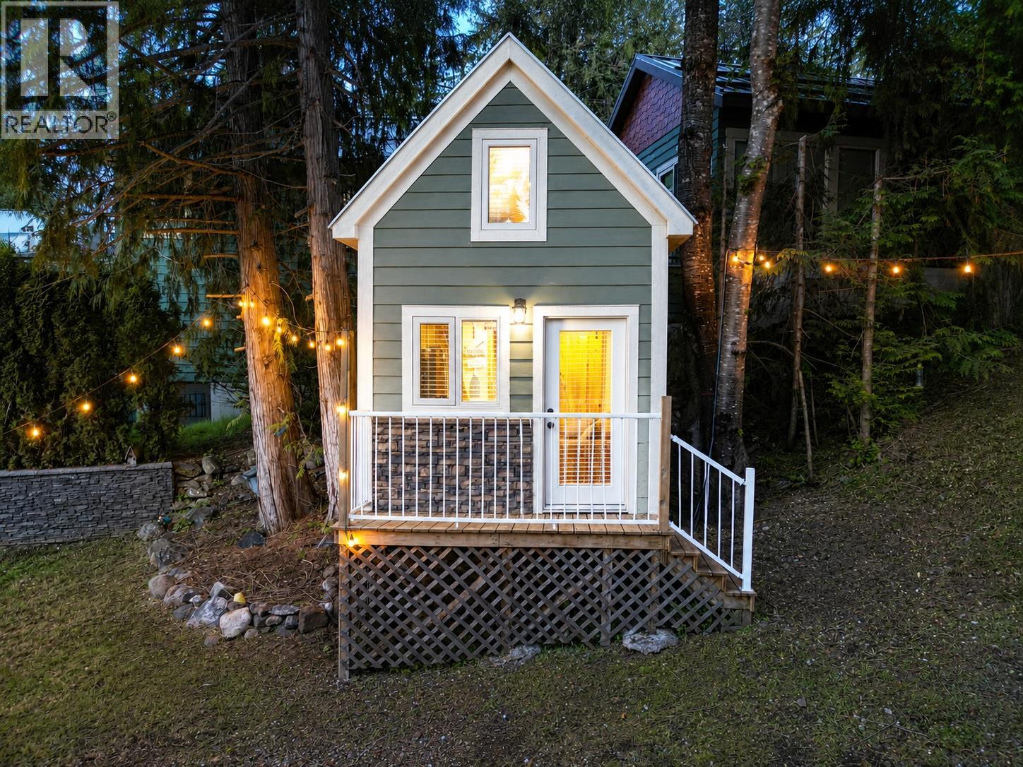 3981 Eagle Bay Road, Eagle Bay, British Columbia  V0E 1T0 - Photo 15 - 10399634