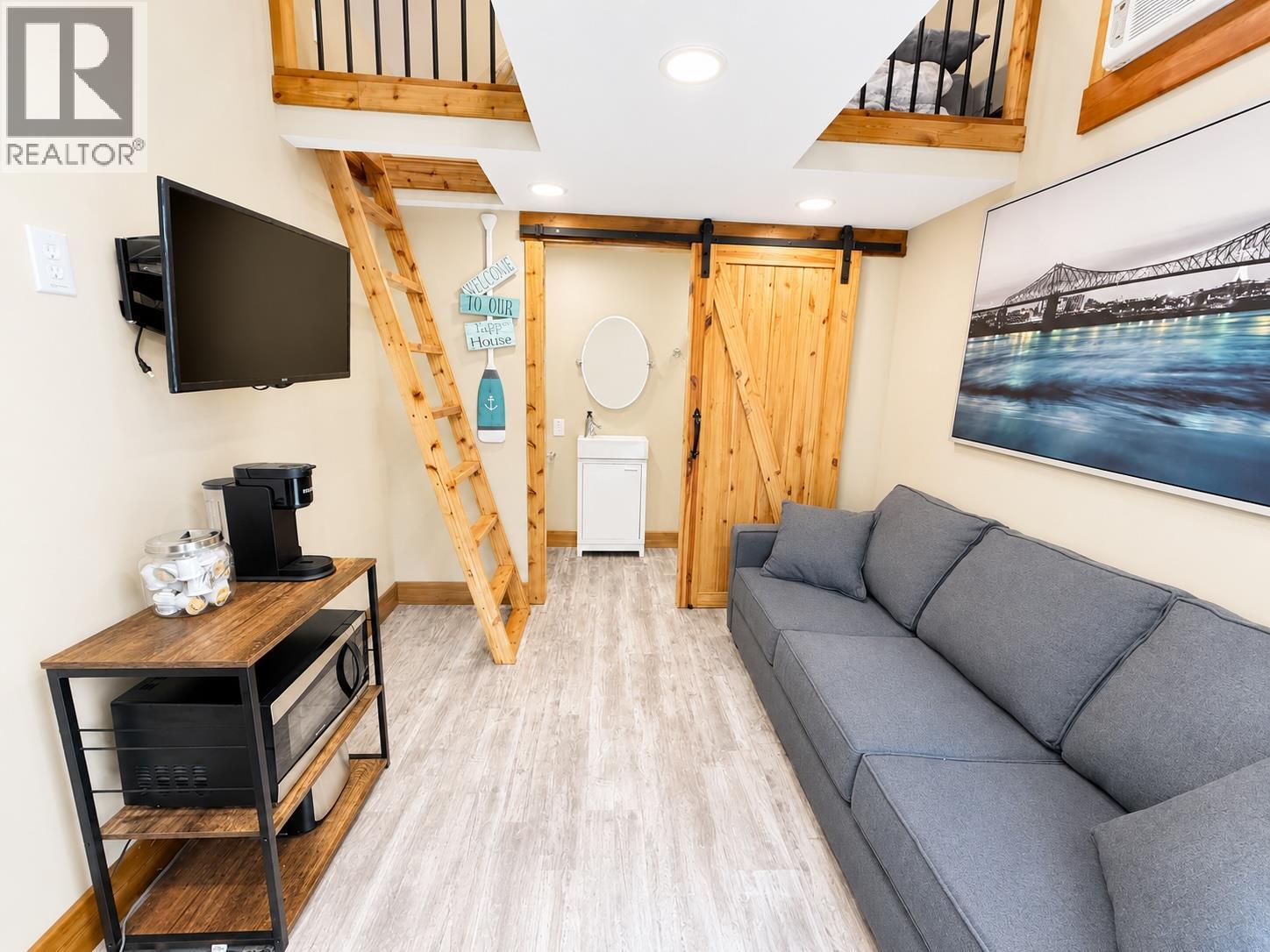 3981 Eagle Bay Road, Eagle Bay, British Columbia  V0E 1T0 - Photo 16 - 10399634