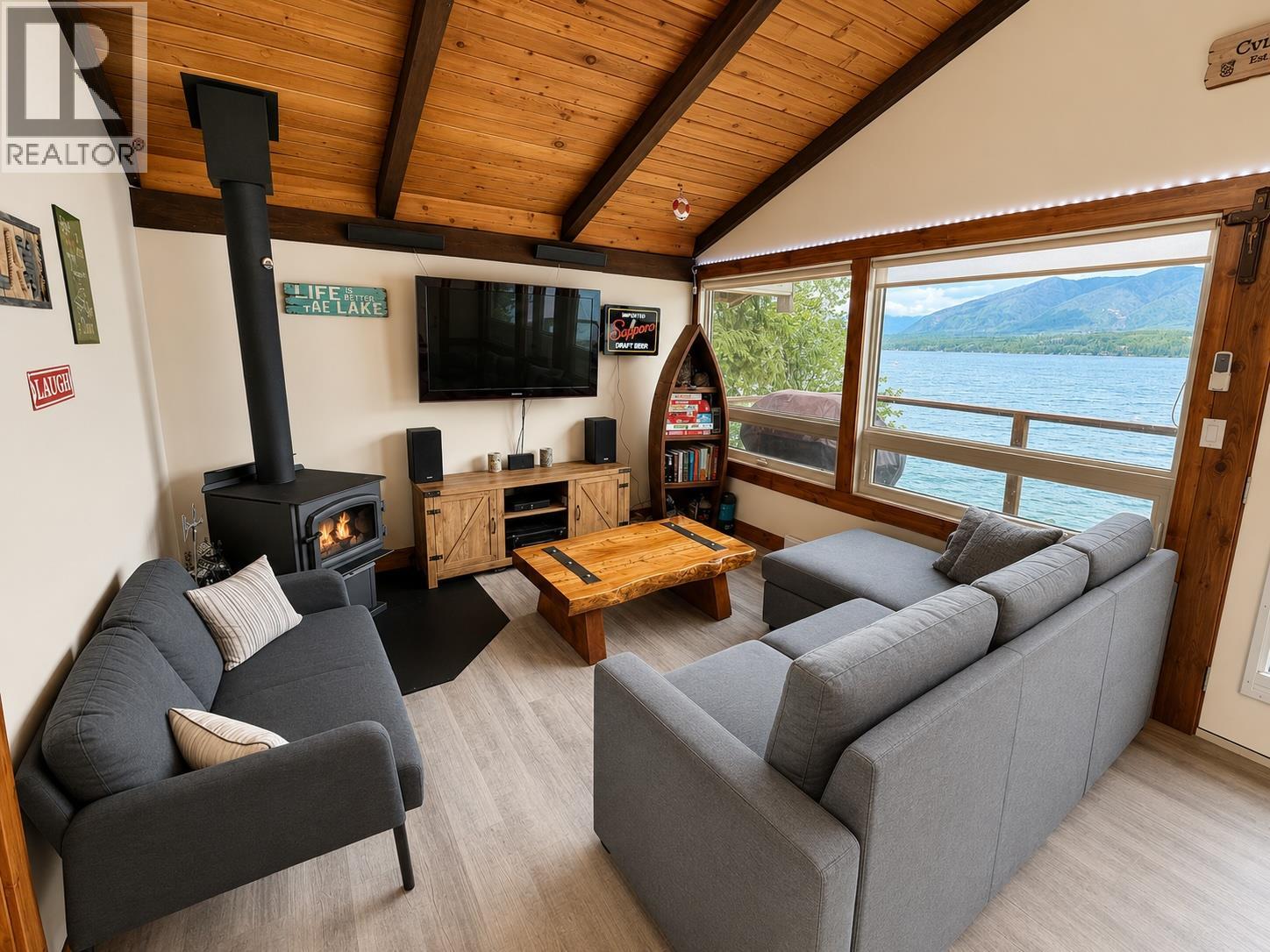 3981 Eagle Bay Road, Eagle Bay, British Columbia  V0E 1T0 - Photo 6 - 10399634