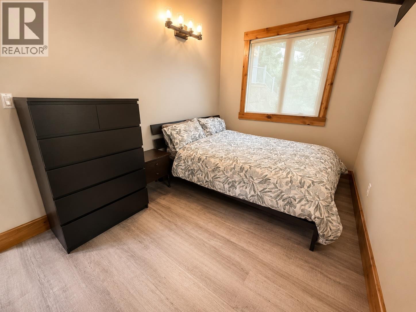 3981 Eagle Bay Road, Eagle Bay, British Columbia  V0E 1T0 - Photo 8 - 10399634