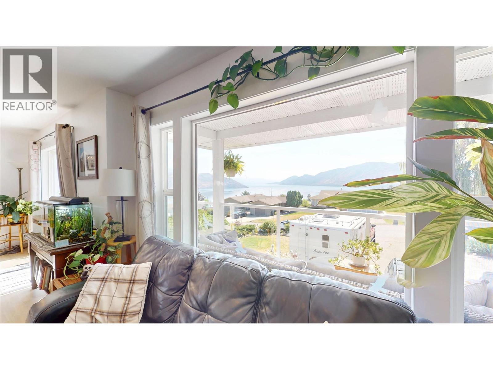 6160 Davies Crescent, Peachland, British Columbia  V0H 1X7 - Photo 14 - 10399503
