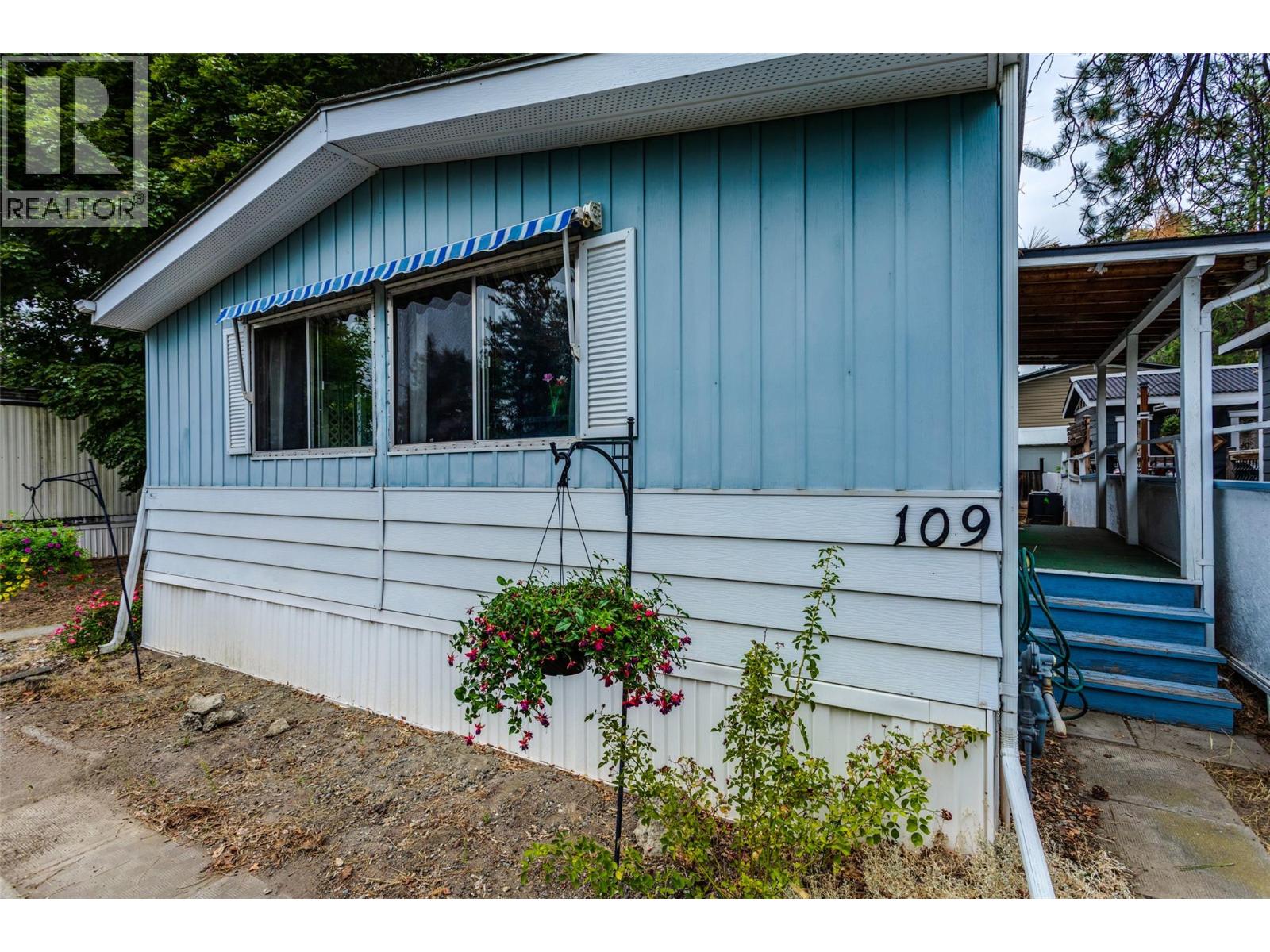 1999 97 Highway S Unit# 109, Westbank, British Columbia  V1Z 1B2 - Photo 4 - 10399338