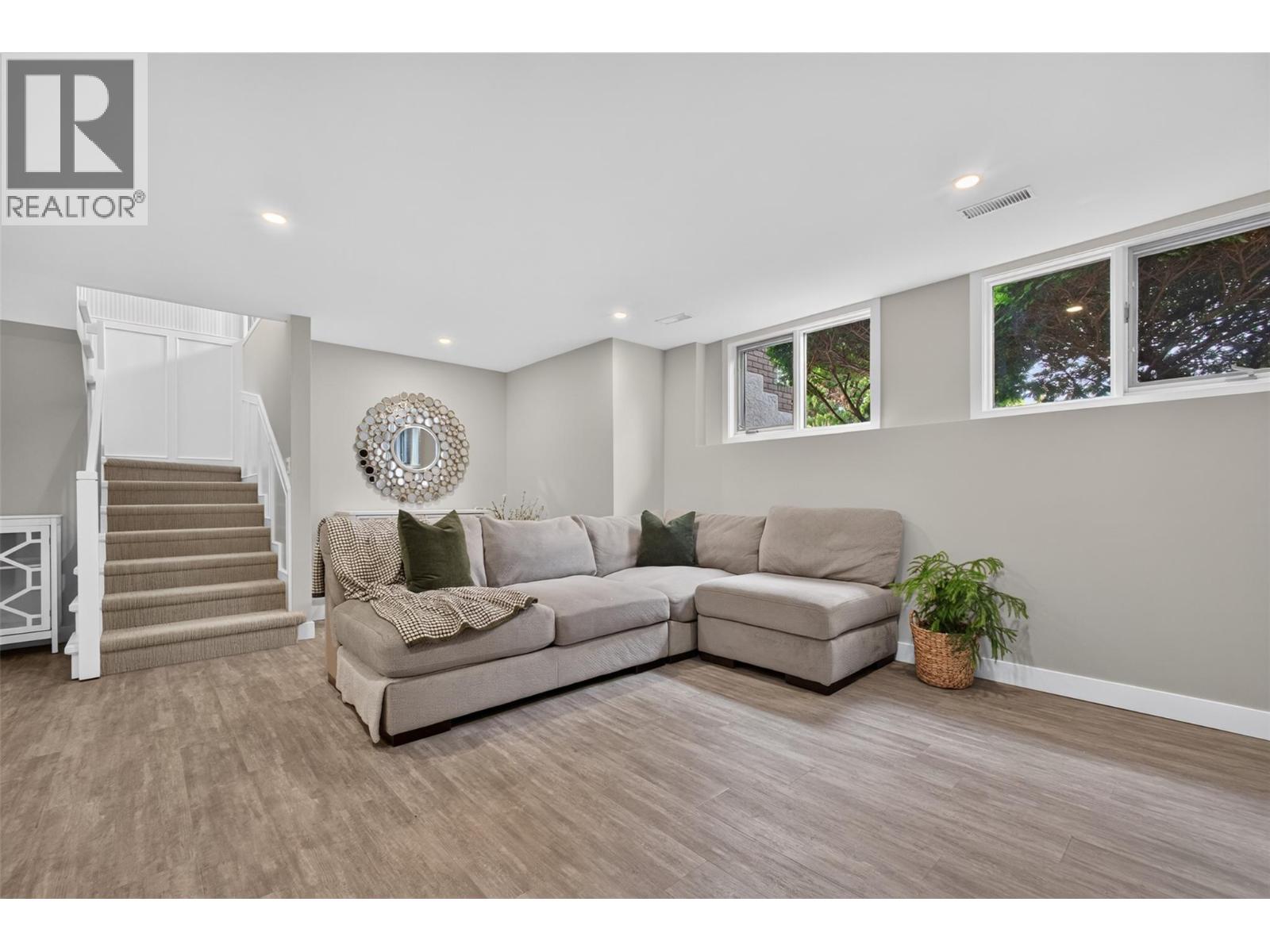 3931 Todd Road, Kelowna, British Columbia  V1W 4B3 - Photo 46 - 10399577