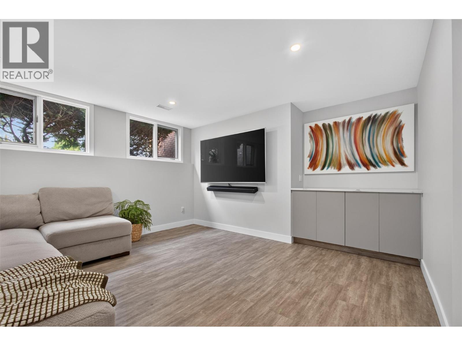 3931 Todd Road, Kelowna, British Columbia  V1W 4B3 - Photo 47 - 10399577