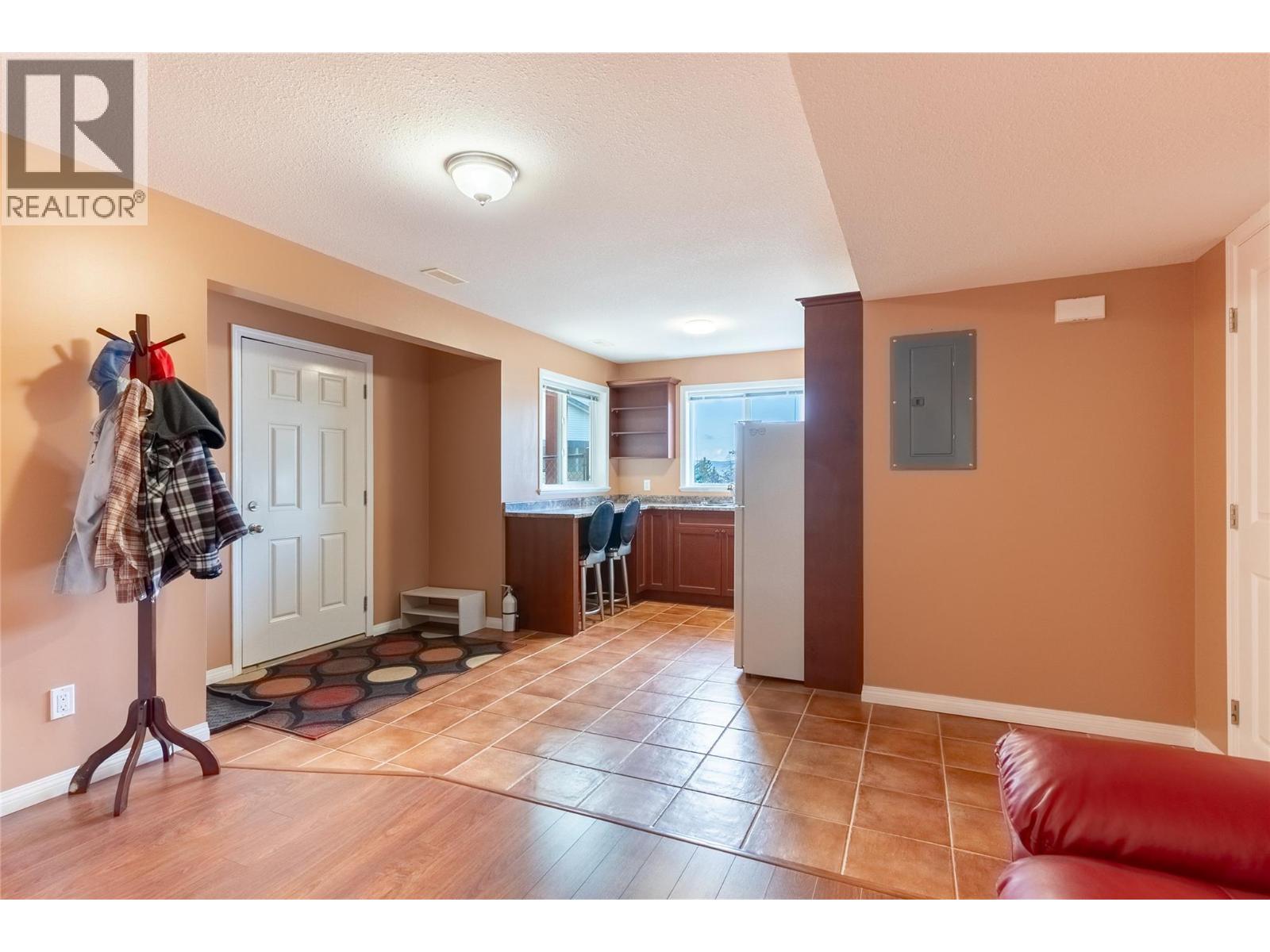 332 Linden Road, Logan Lake, British Columbia  V0K 1W0 - Photo 31 - 10399651