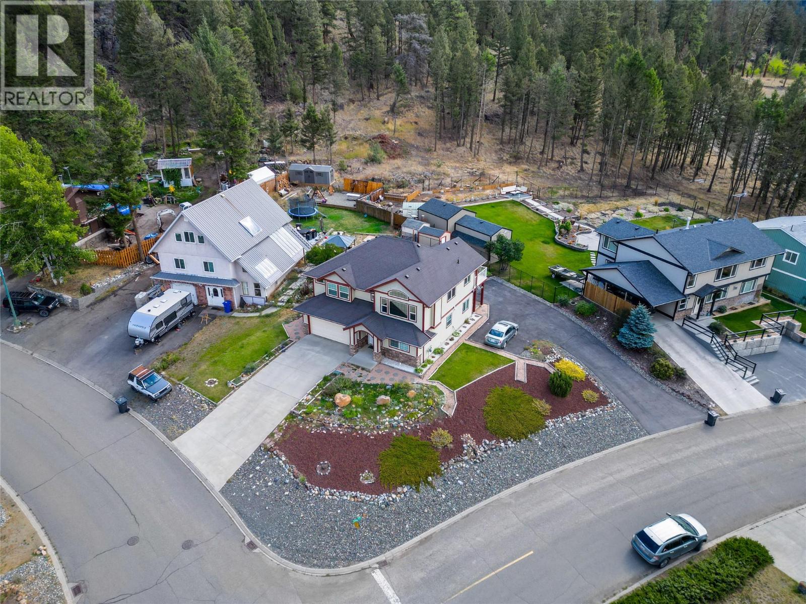 332 Linden Road, Logan Lake, British Columbia  V0K 1W0 - Photo 36 - 10399651