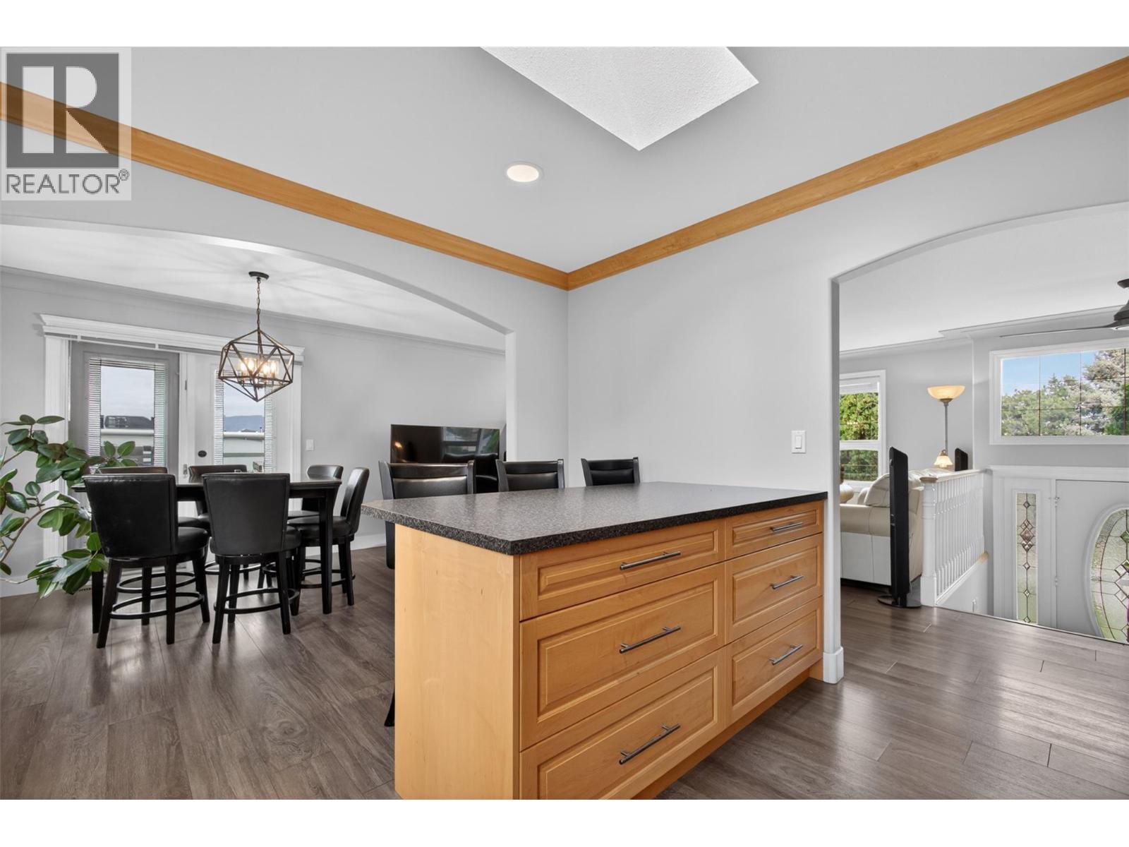 1685 Jonathan Road, Kelowna, British Columbia  V1P 1A7 - Photo 13 - 10399617