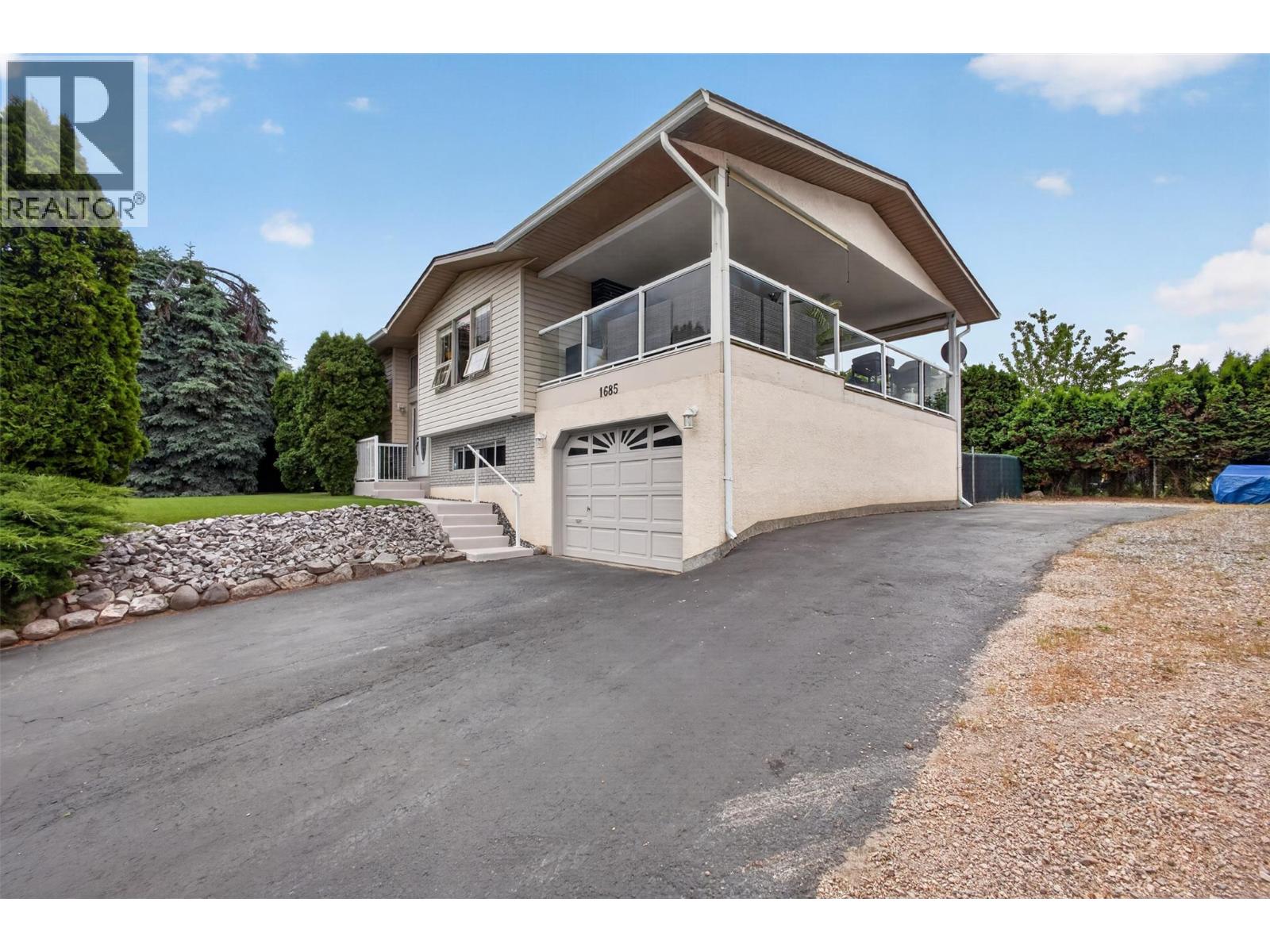 1685 Jonathan Road, Kelowna, British Columbia  V1P 1A7 - Photo 35 - 10399617