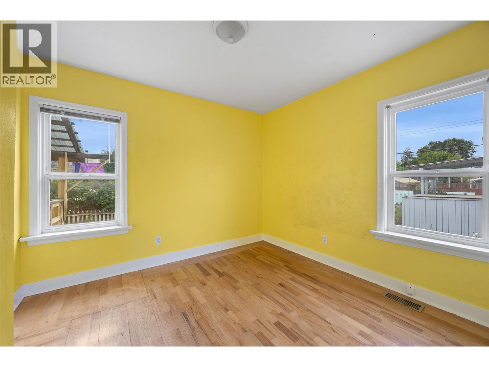 403 Mackenzie Avenue, Kamloops, British Columbia  V2B 3T5 - Photo 11 - 10397015